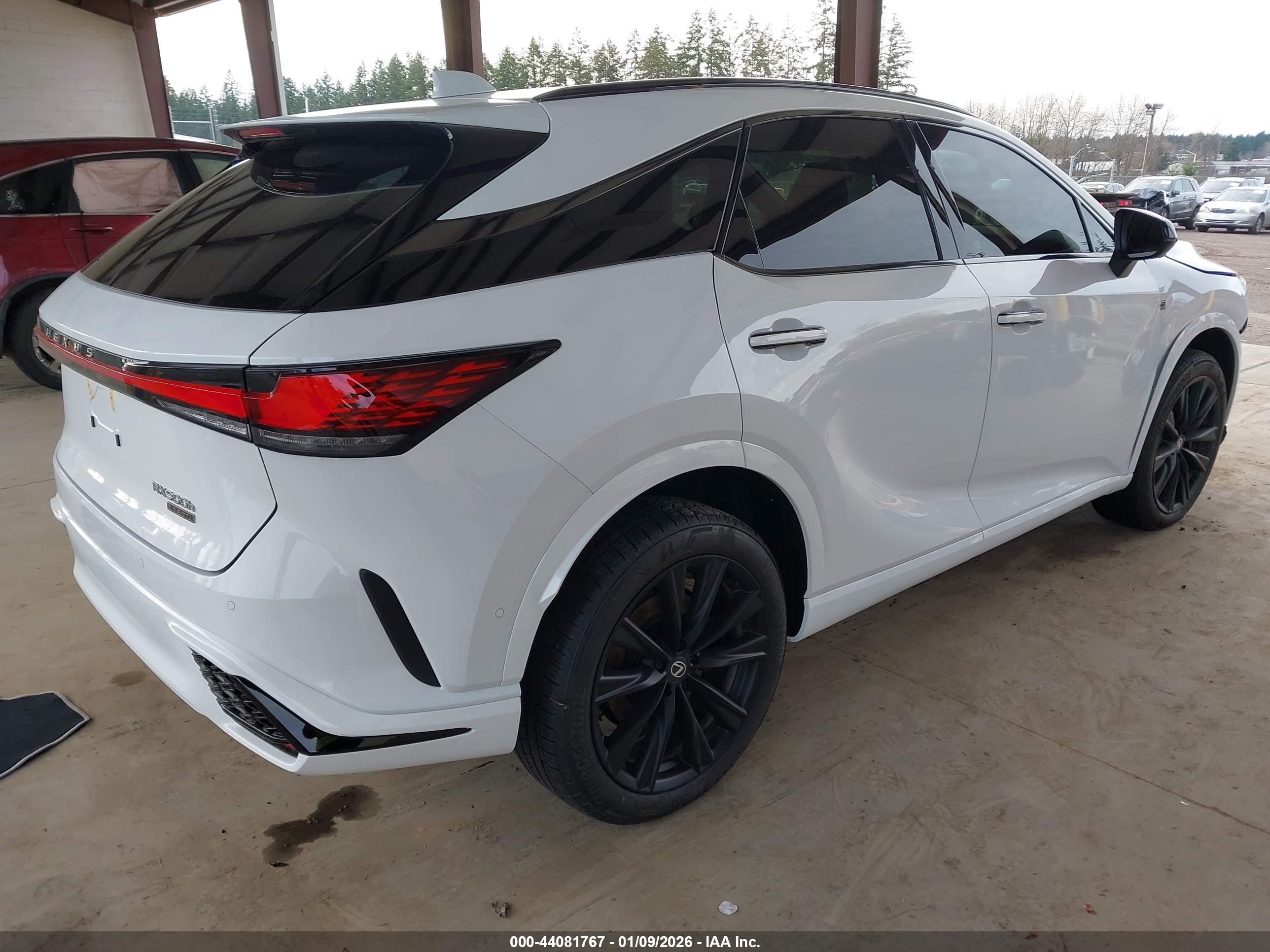 LEXUS RX image 4
