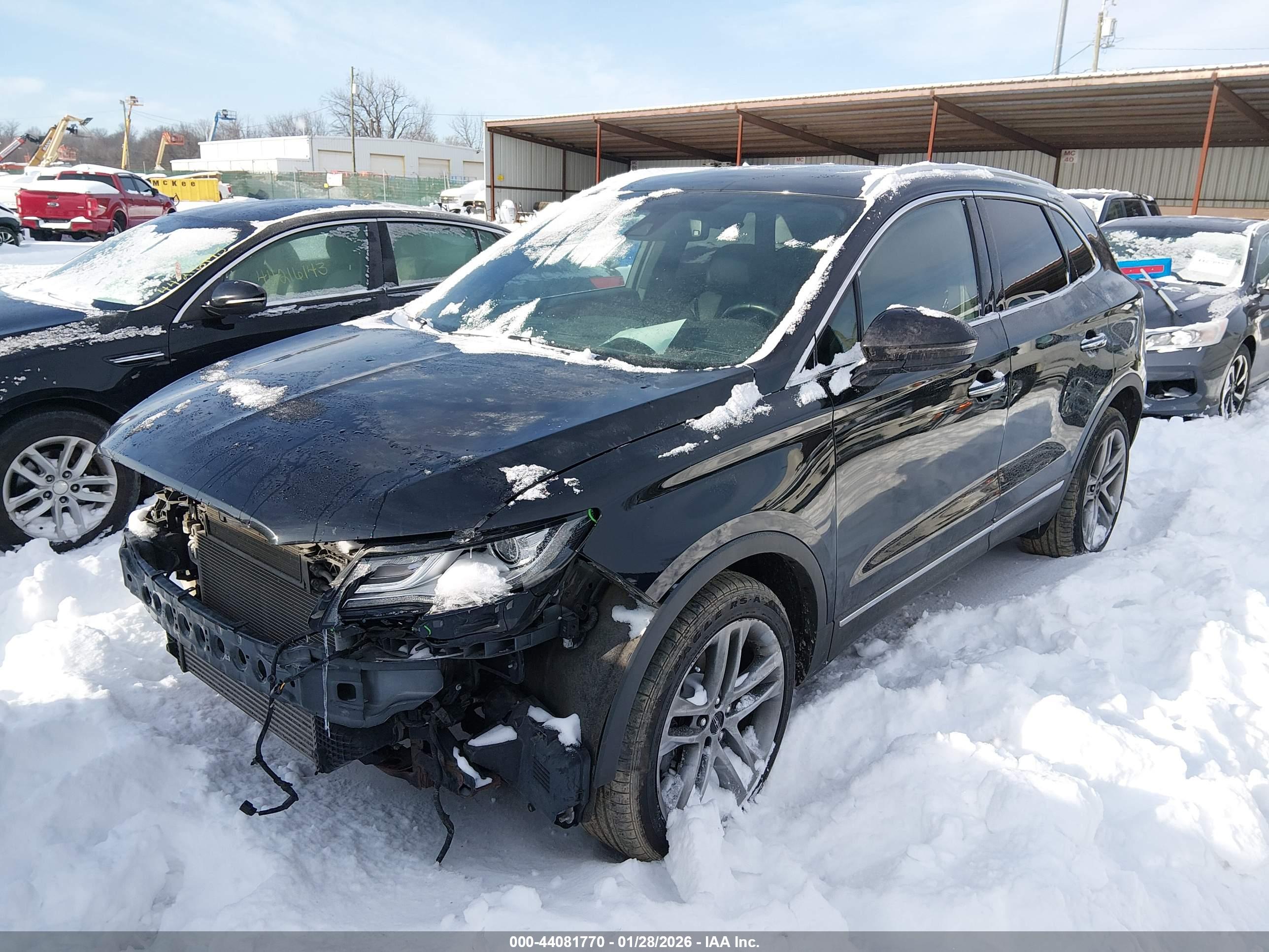 LINCOLN MKC image 2