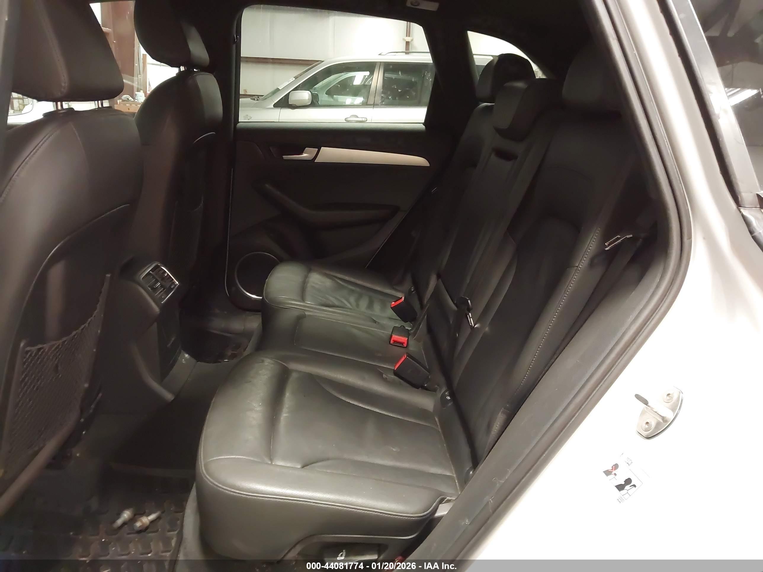 AUDI Q5 image 8