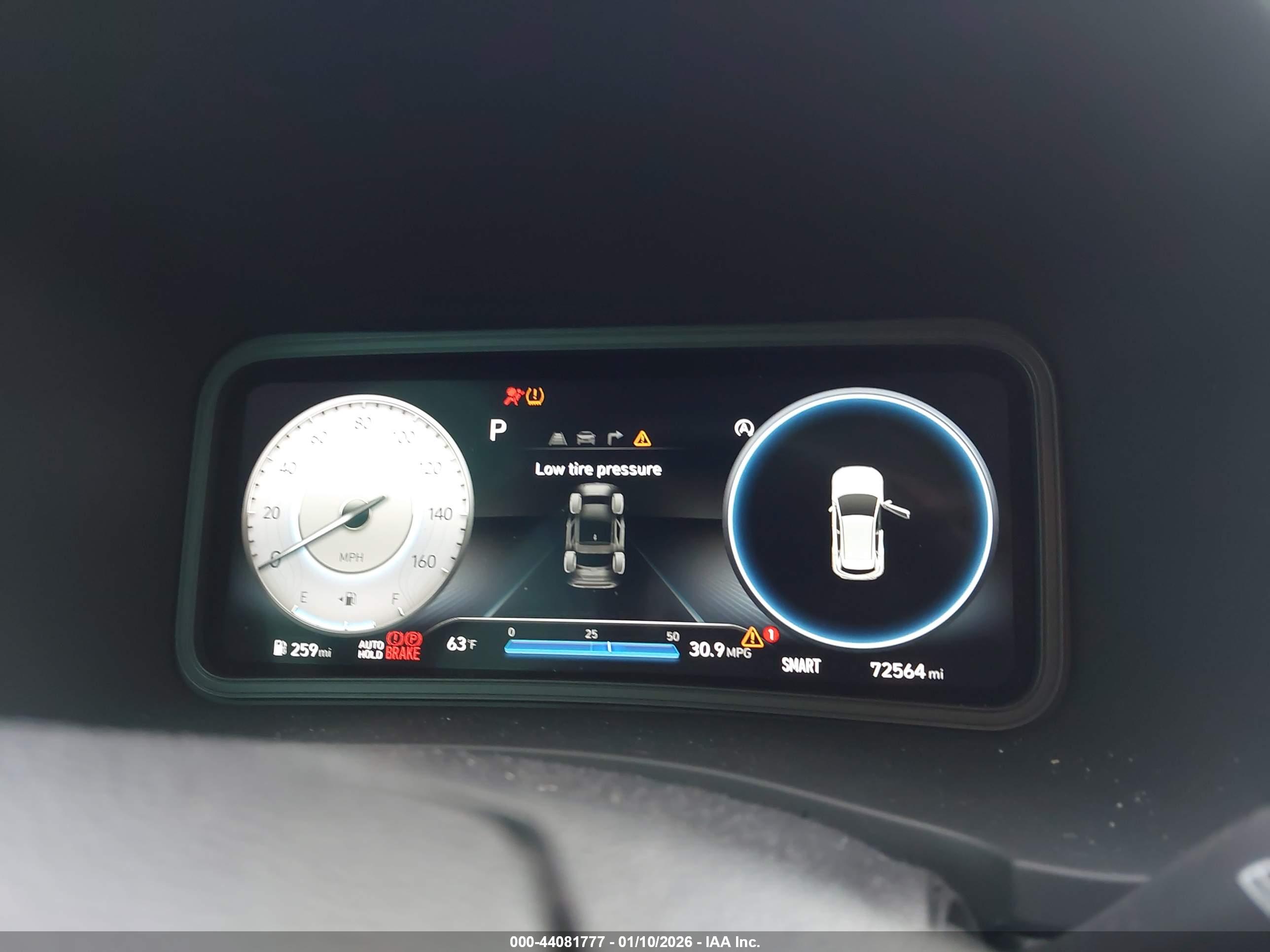 HYUNDAI KONA image 7