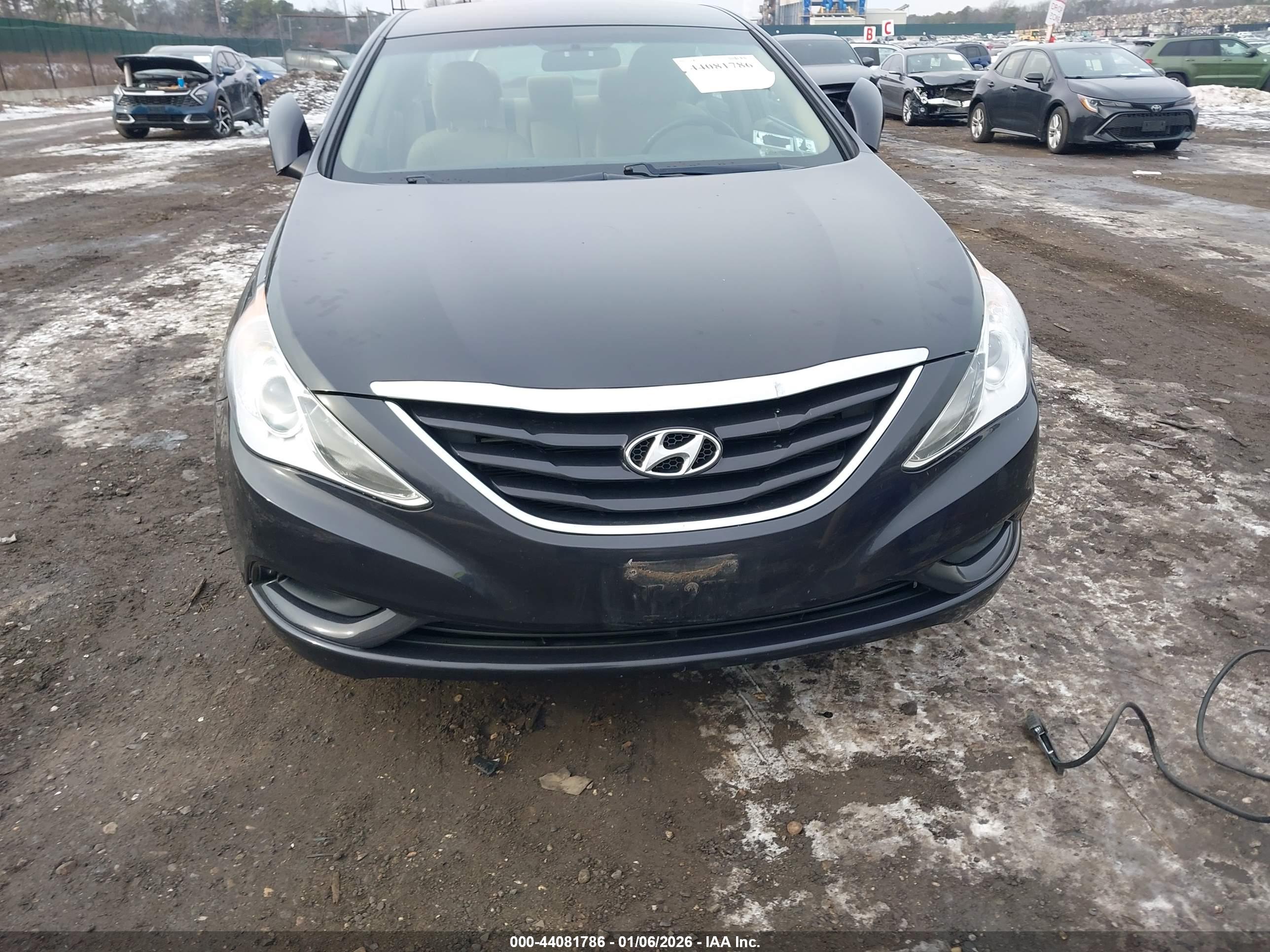 HYUNDAI SONATA image 6