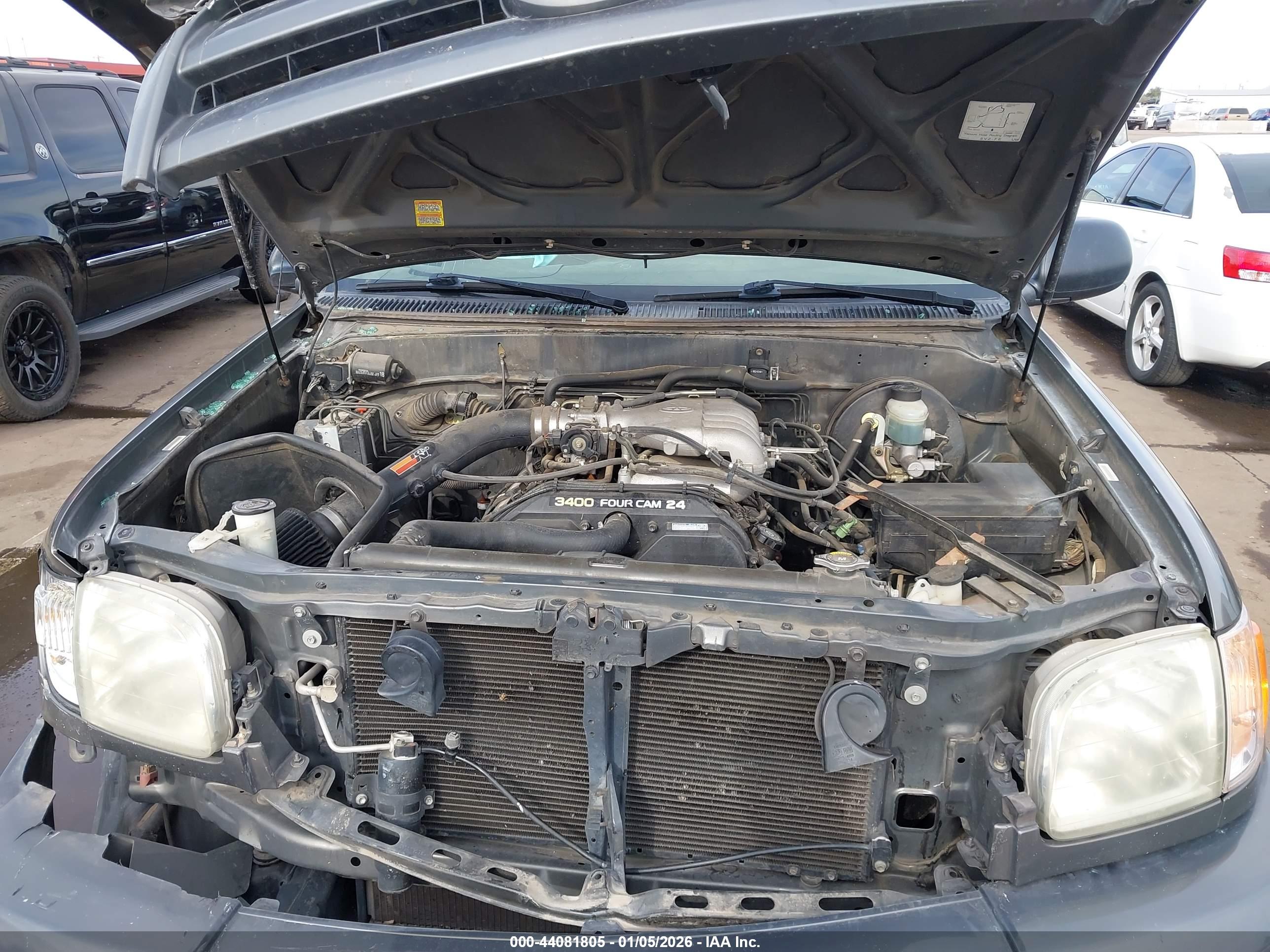 TOYOTA TUNDRA image 10