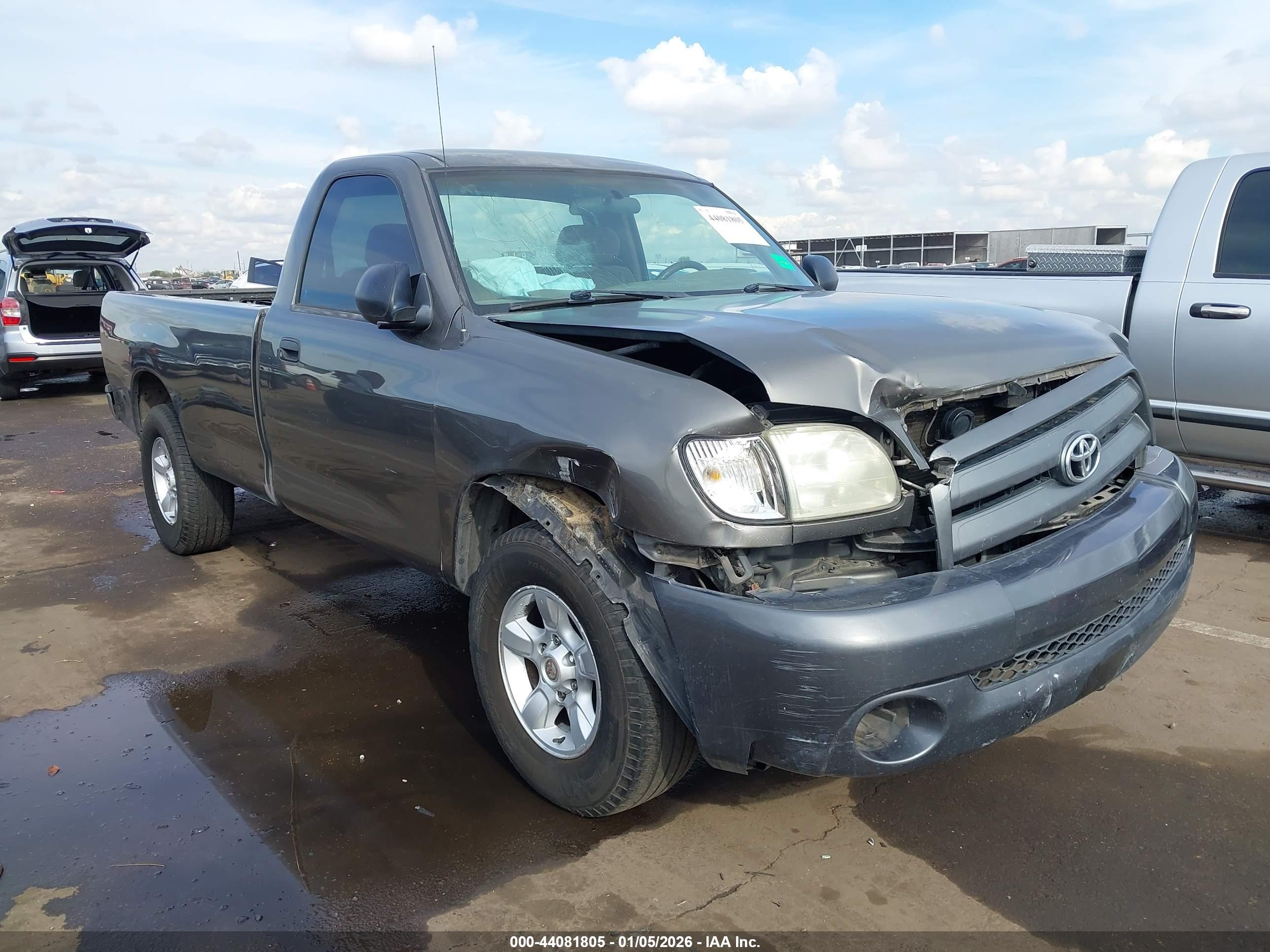 TOYOTA TUNDRA image 6