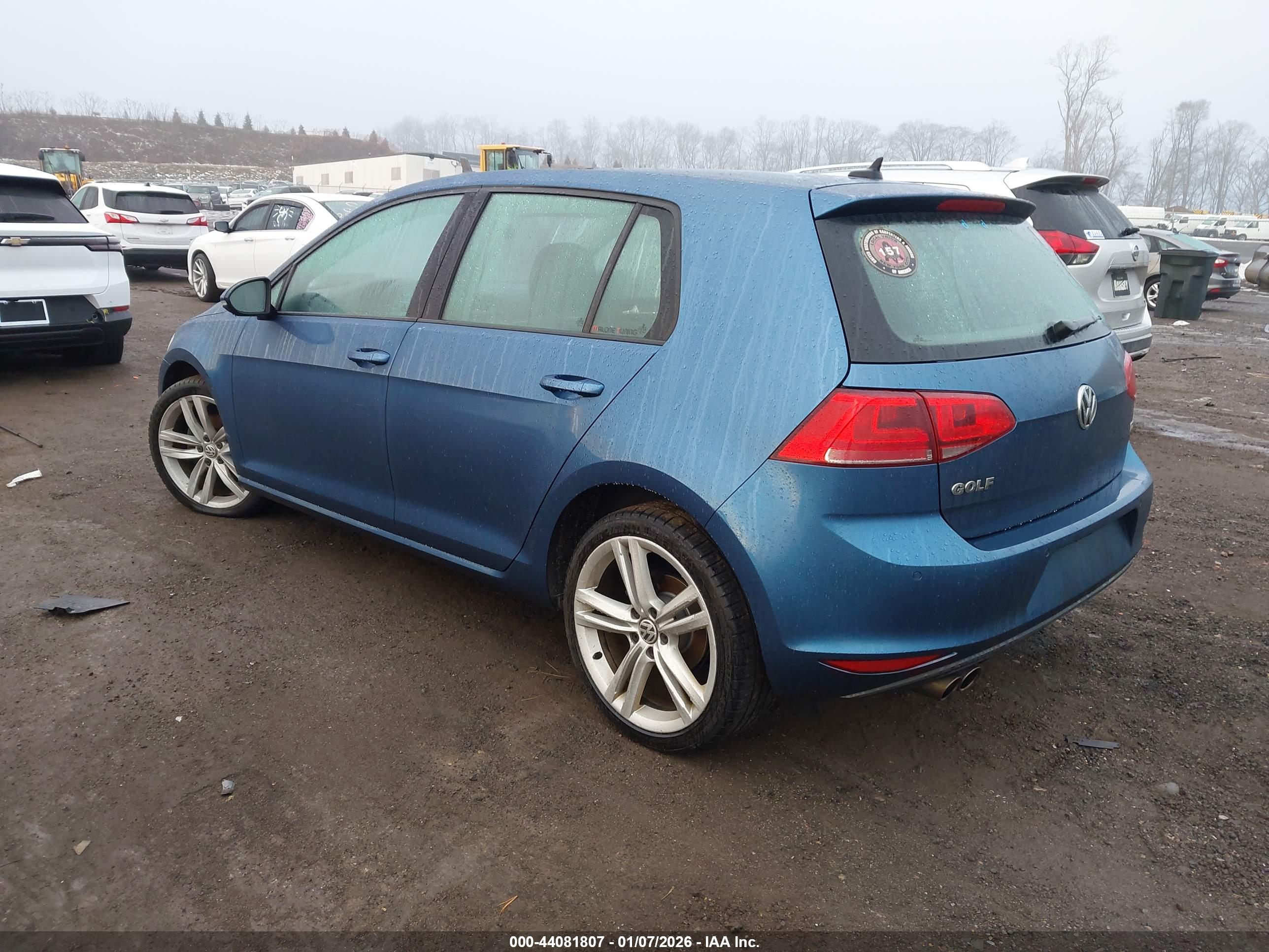 VOLKSWAGEN GOLF image 3