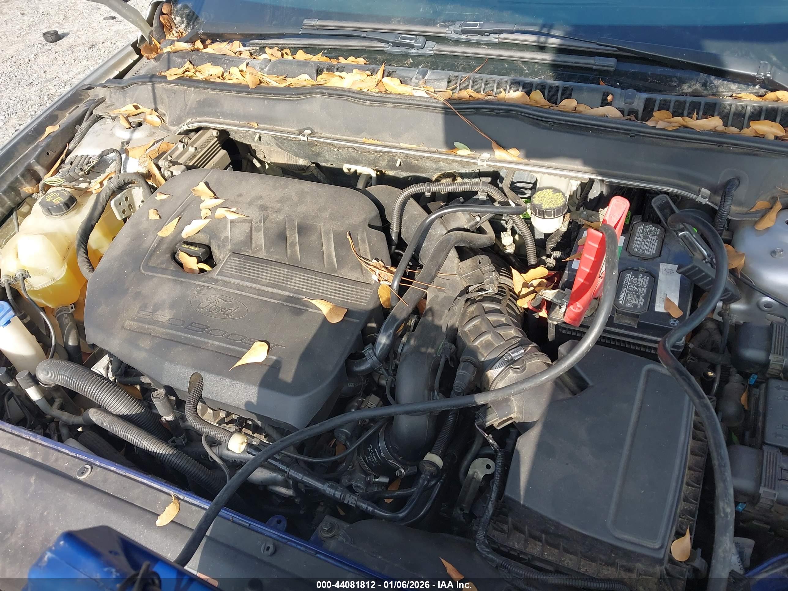 FORD FUSION image 10