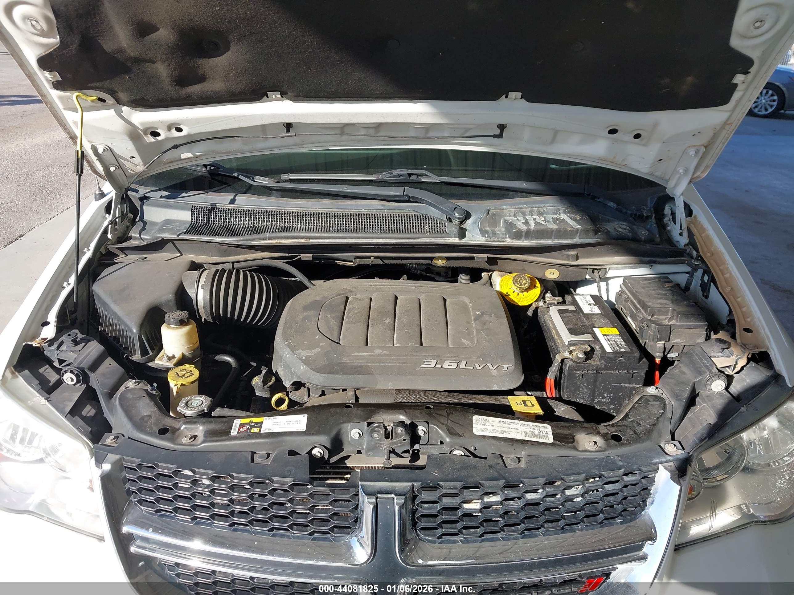 DODGE GRAND image 10