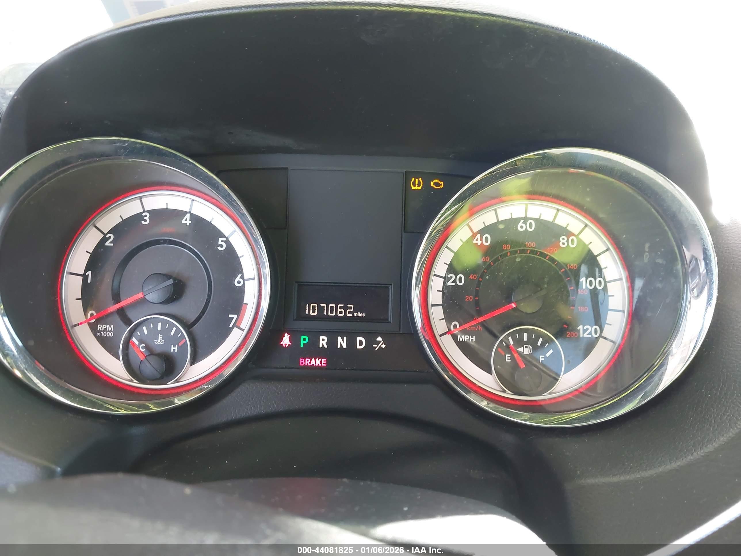 DODGE GRAND image 7