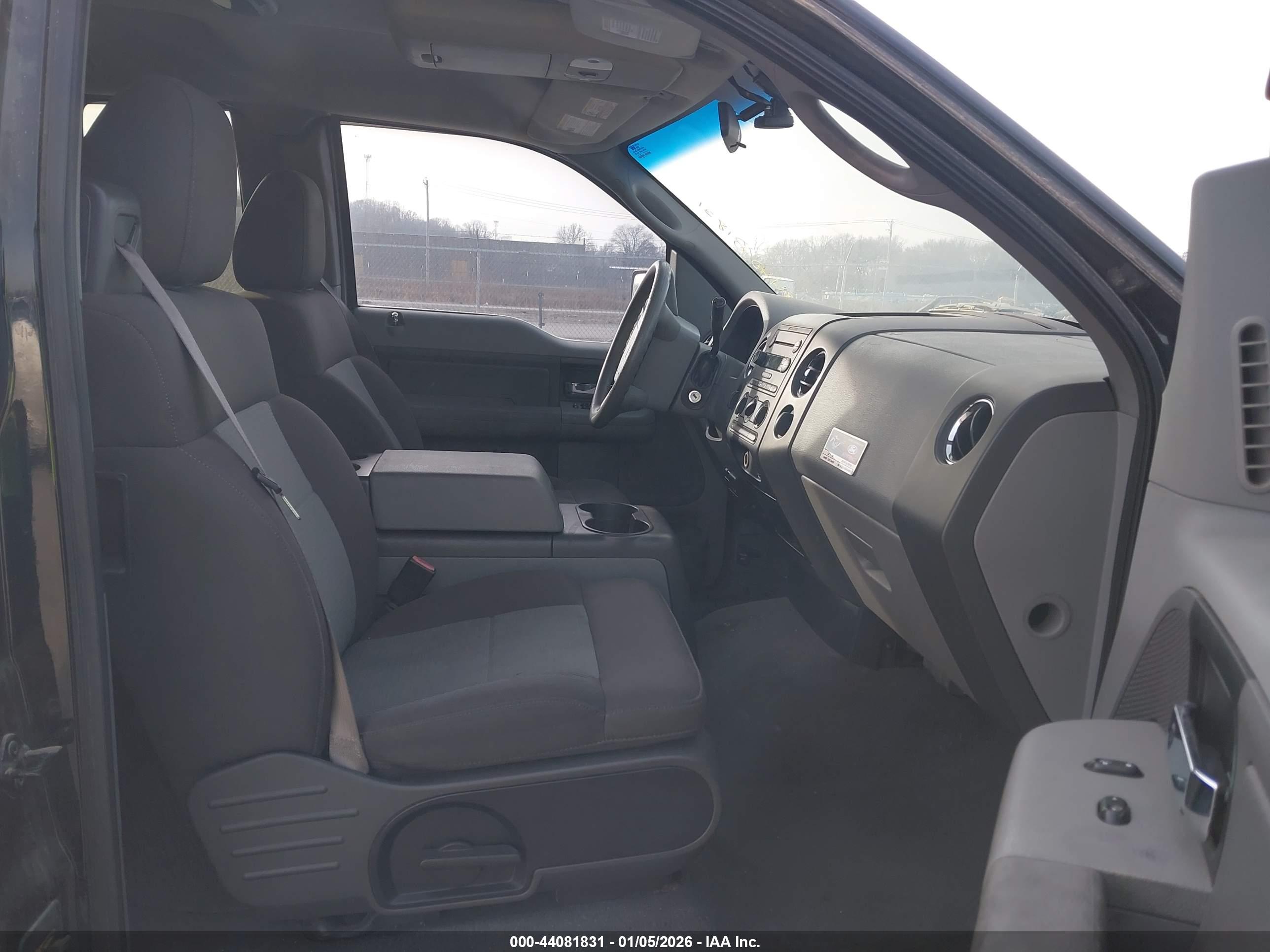 FORD F-150 image 5