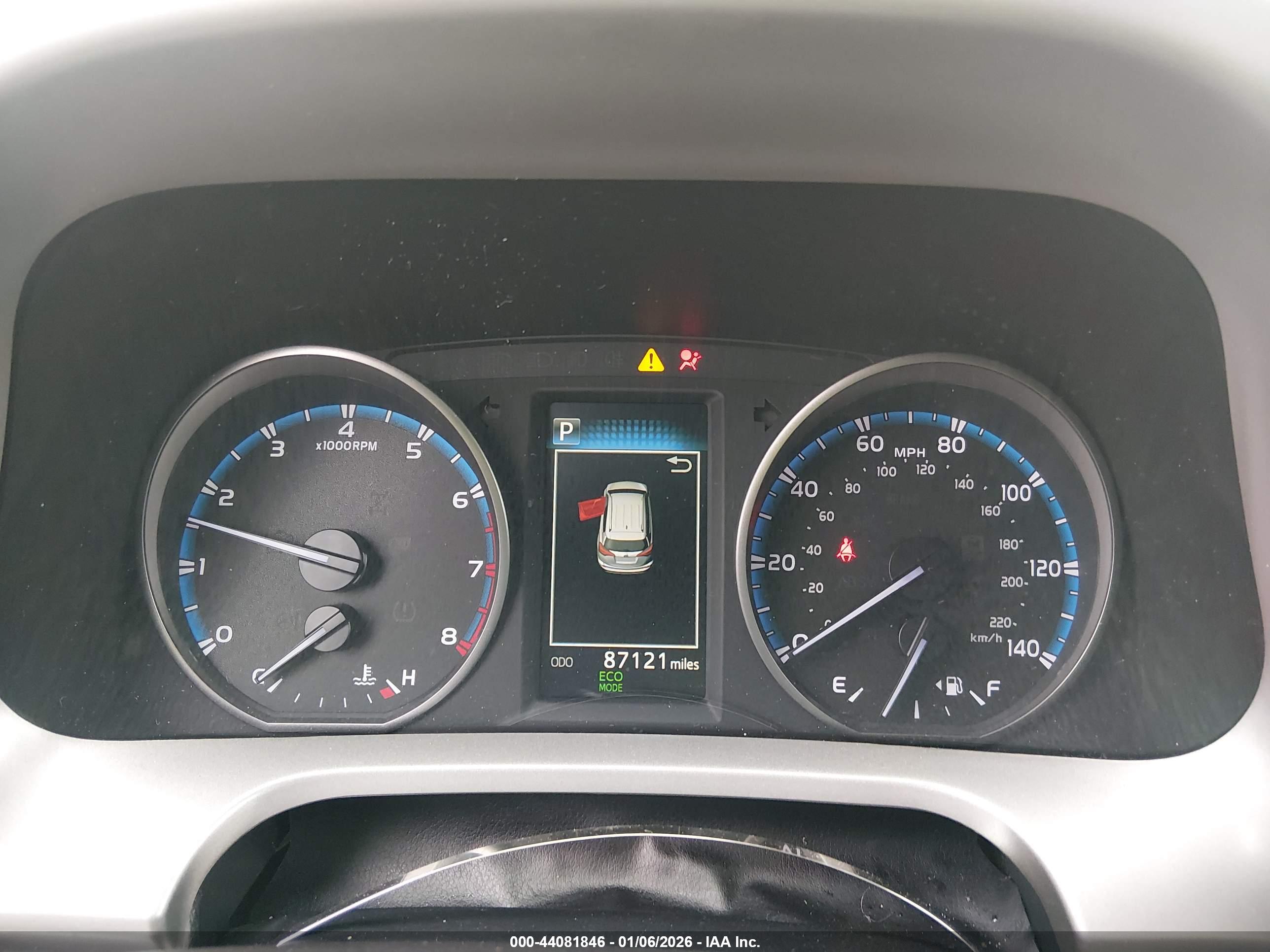 TOYOTA RAV4 image 7