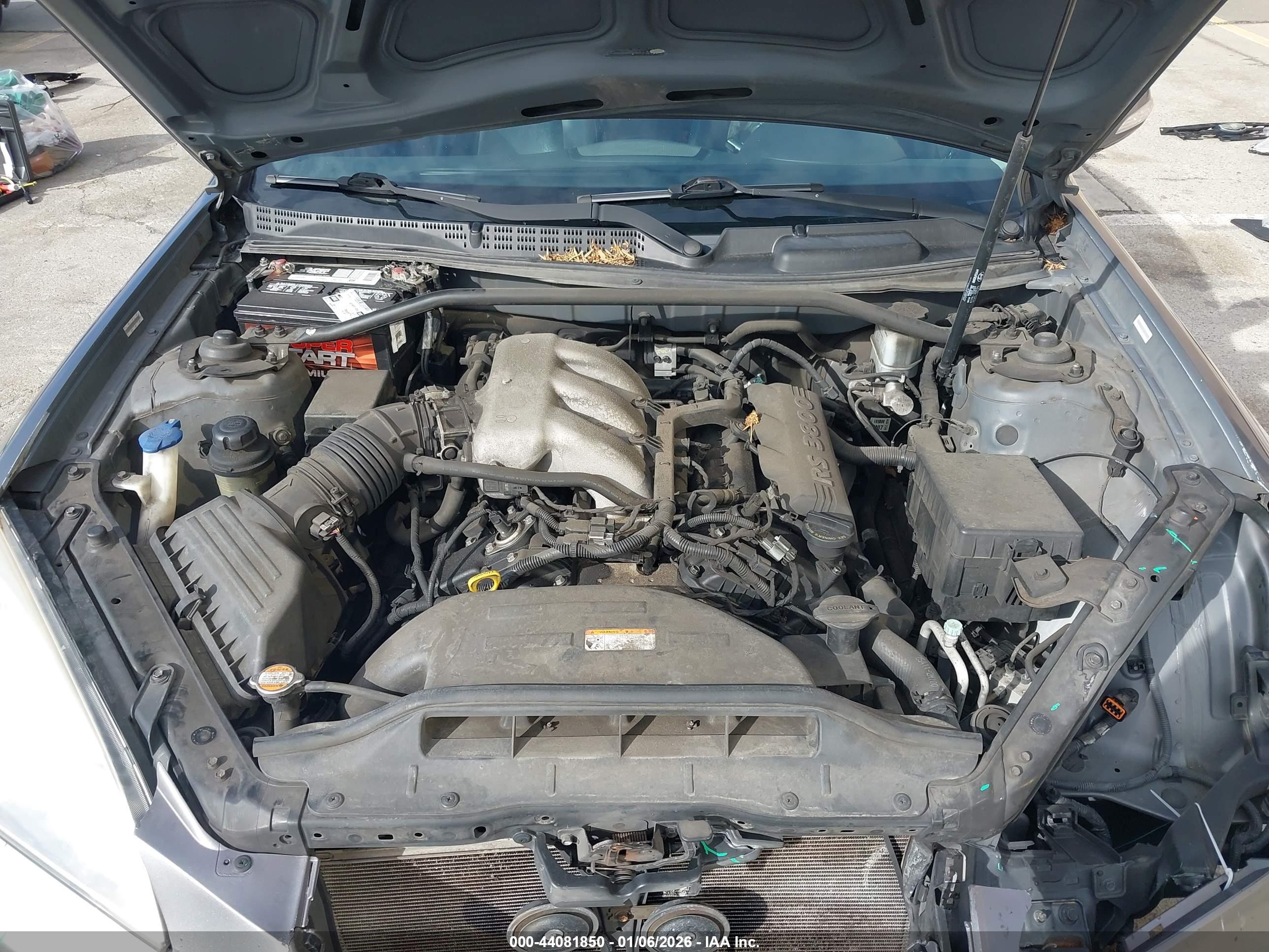 HYUNDAI GENESIS image 10