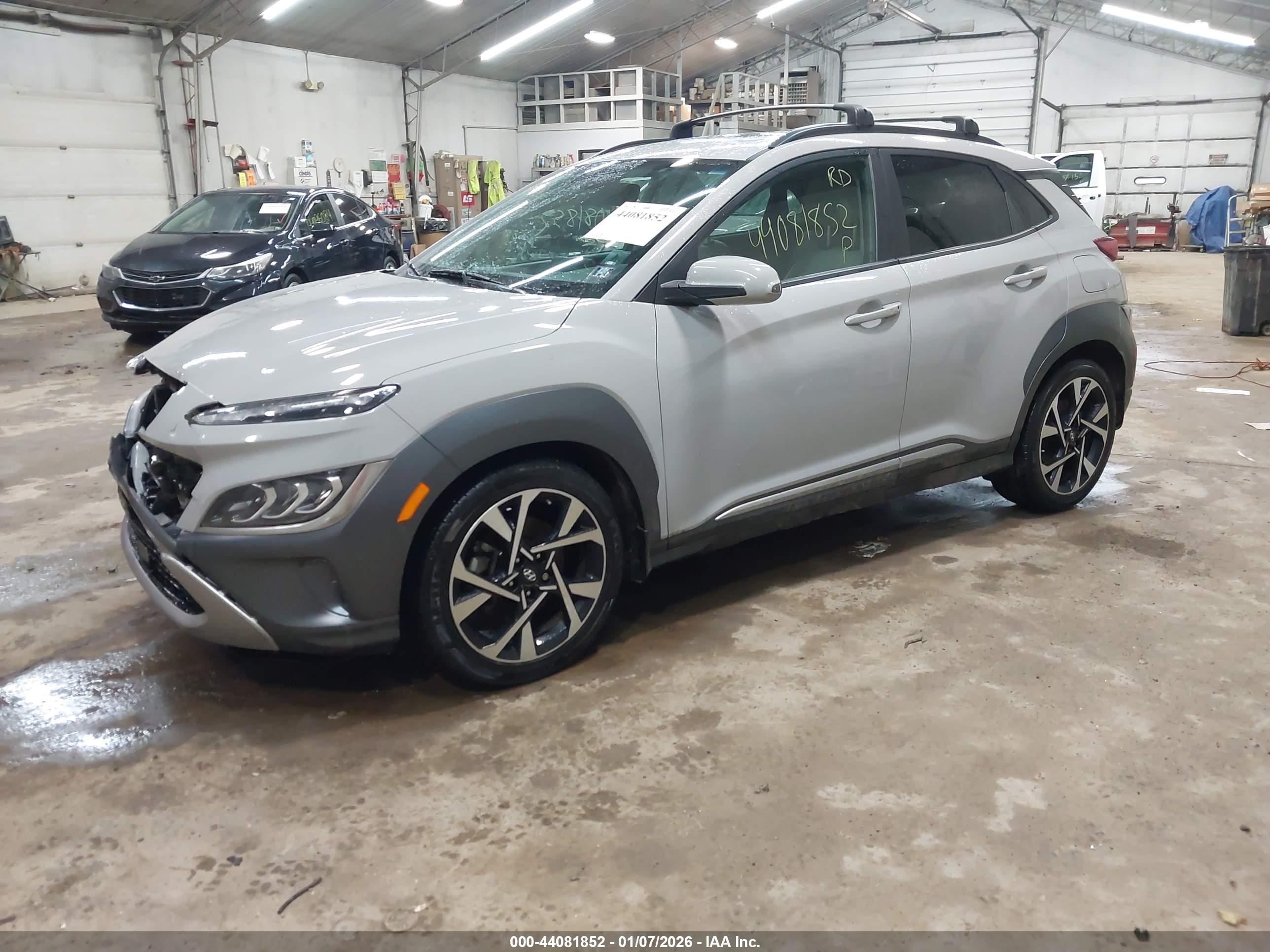 HYUNDAI KONA image 2