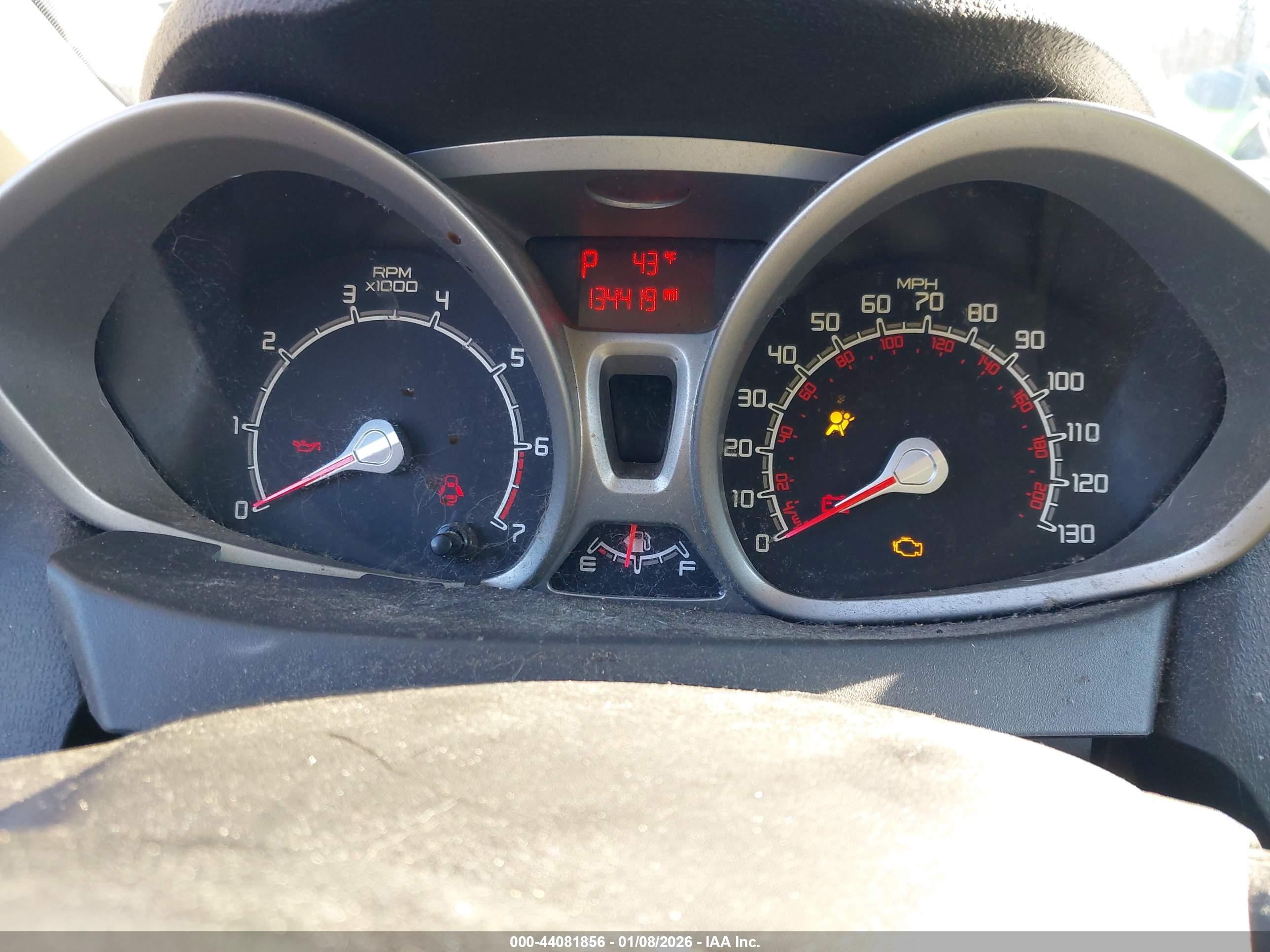 FORD FIESTA image 7