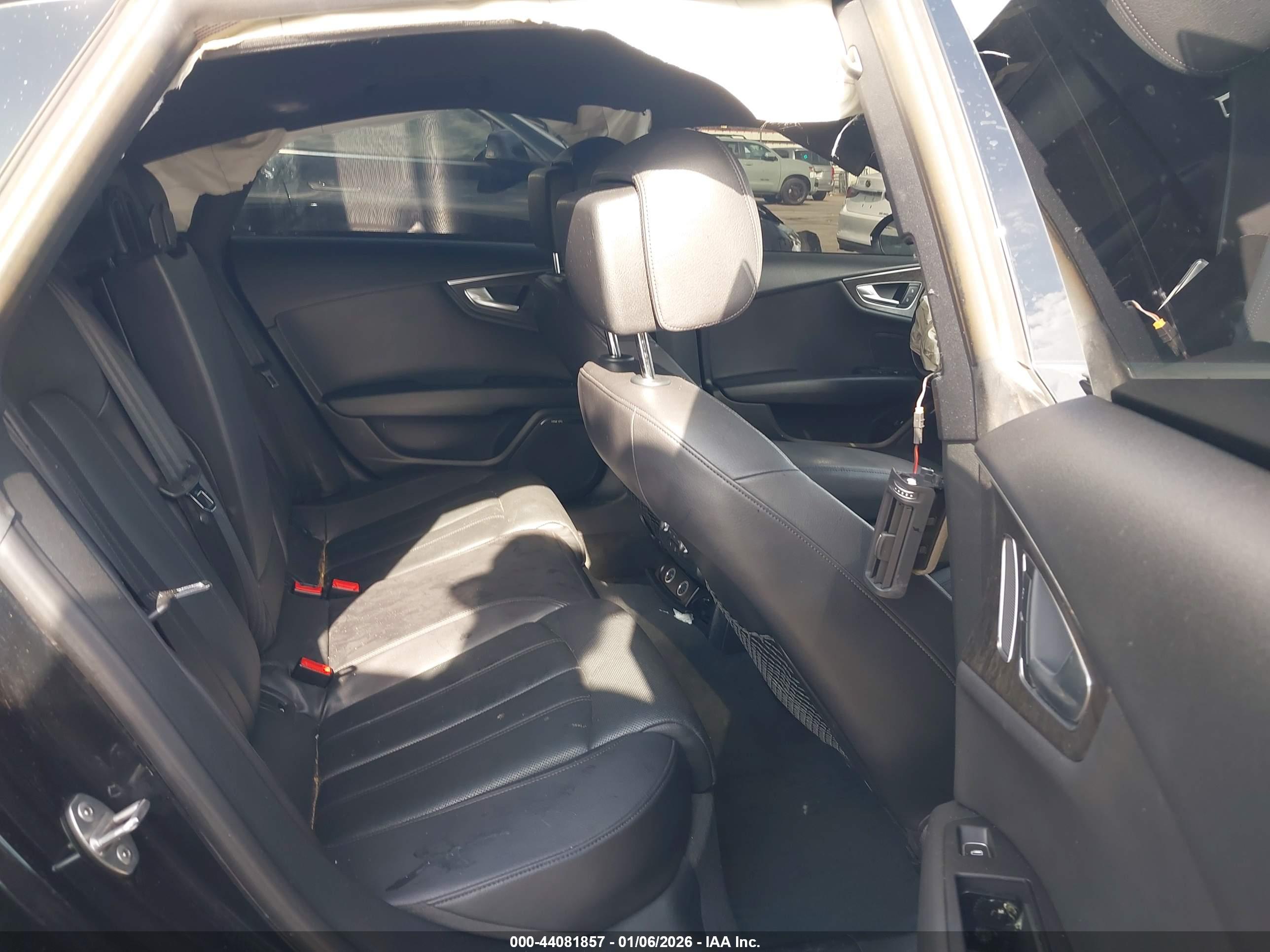 AUDI A7 image 8