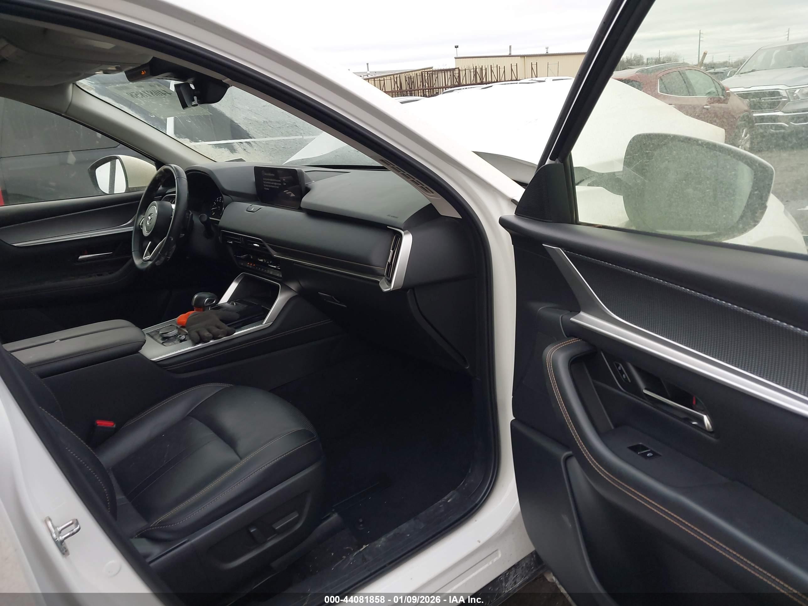 MAZDA CX-90 image 5