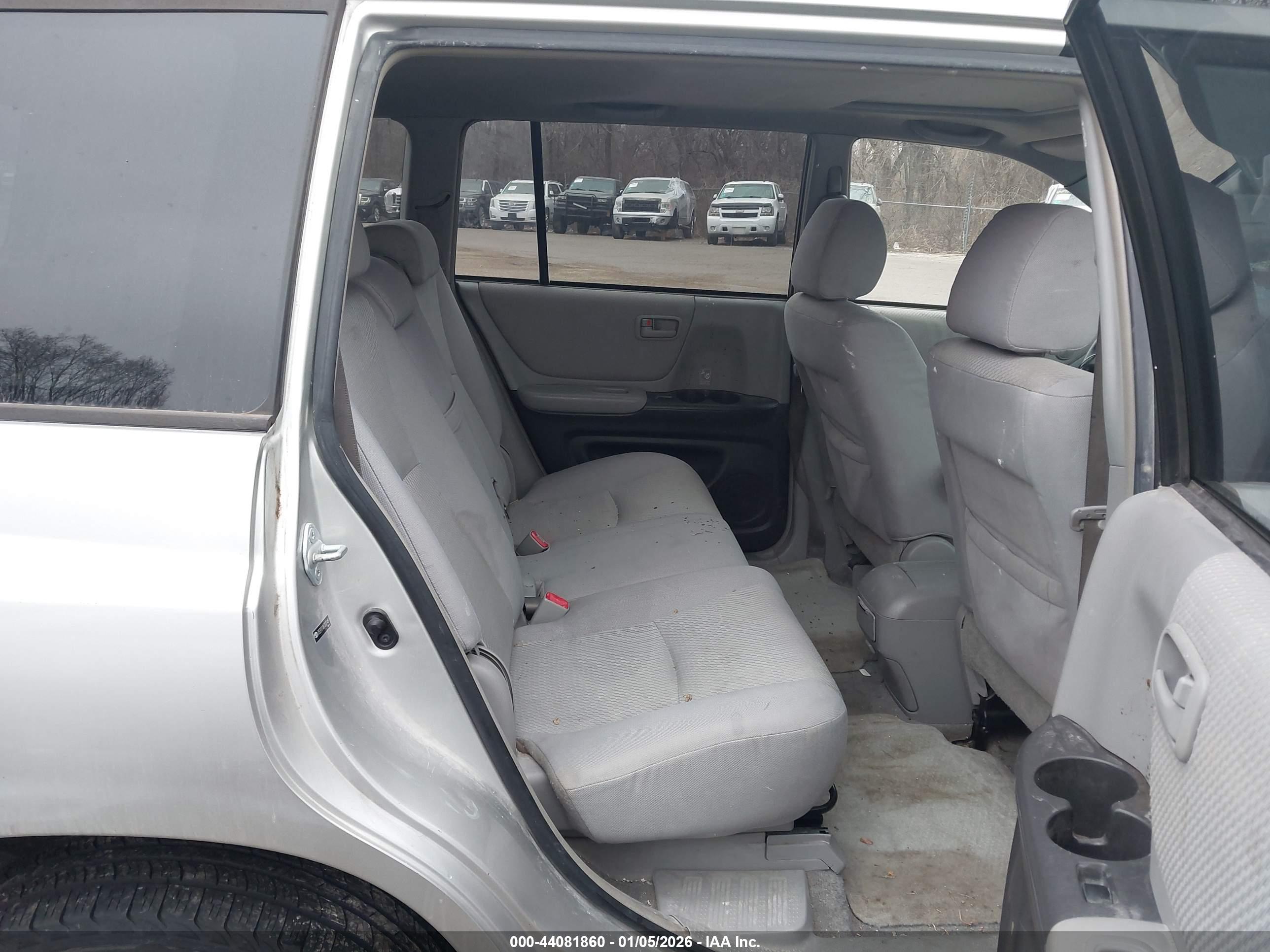 TOYOTA HIGHLANDER image 8