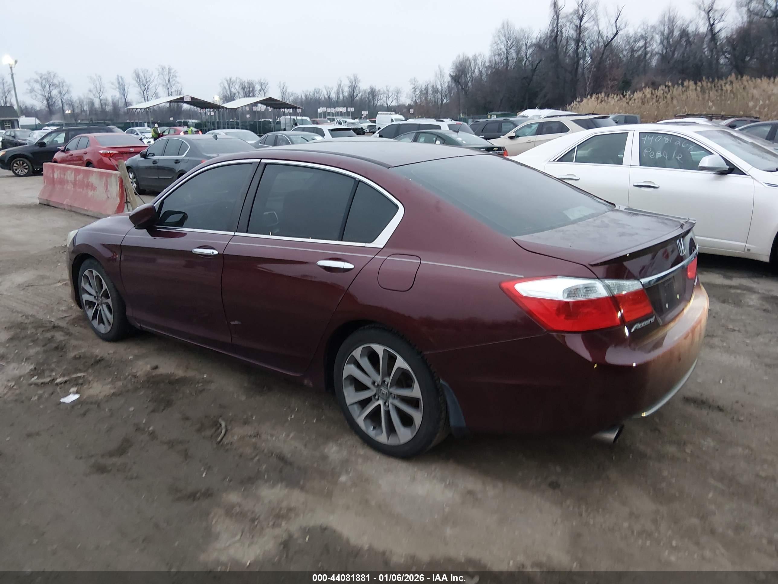HONDA ACCORD image 3