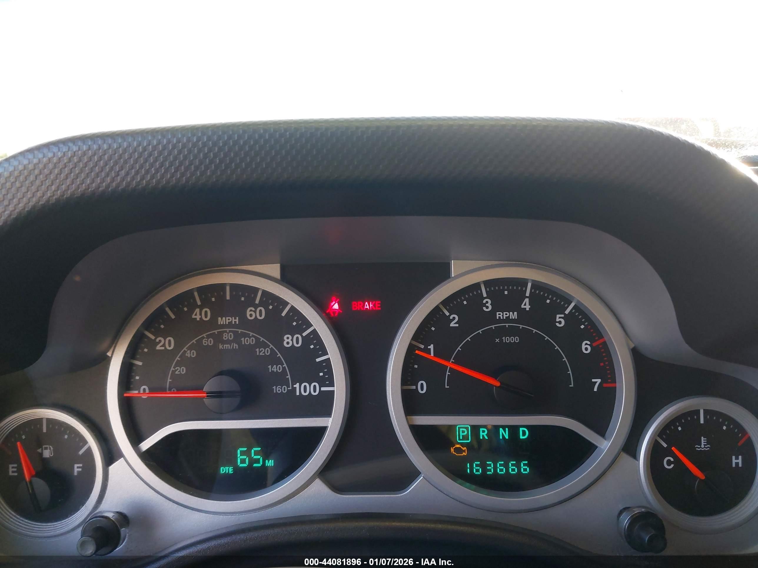 JEEP WRANGLER image 7