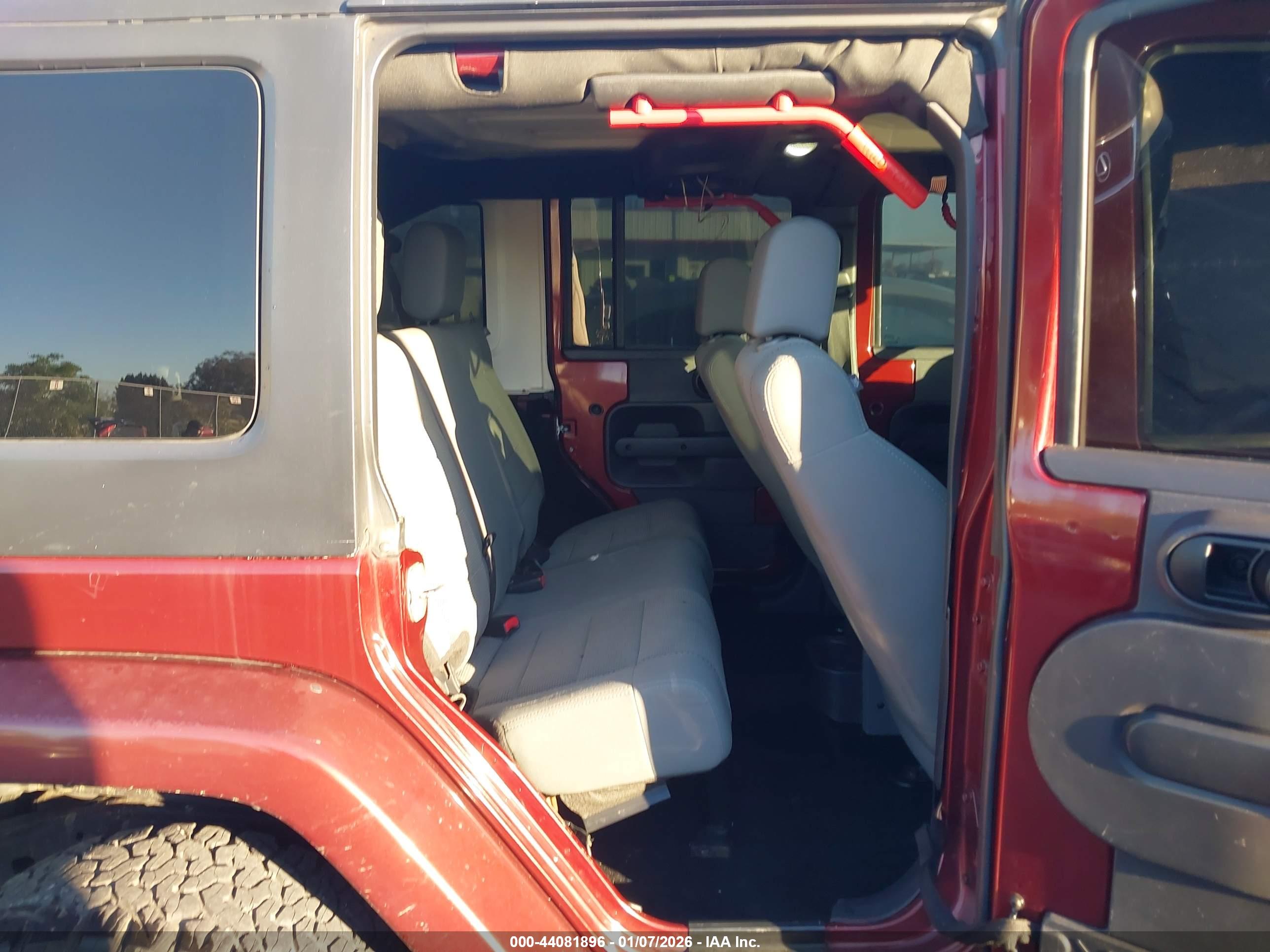 JEEP WRANGLER image 8
