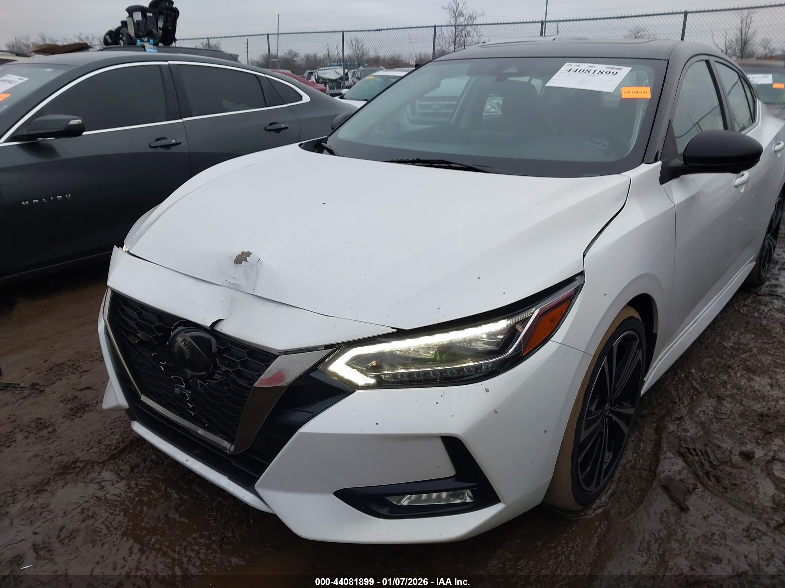 NISSAN SENTRA image 6