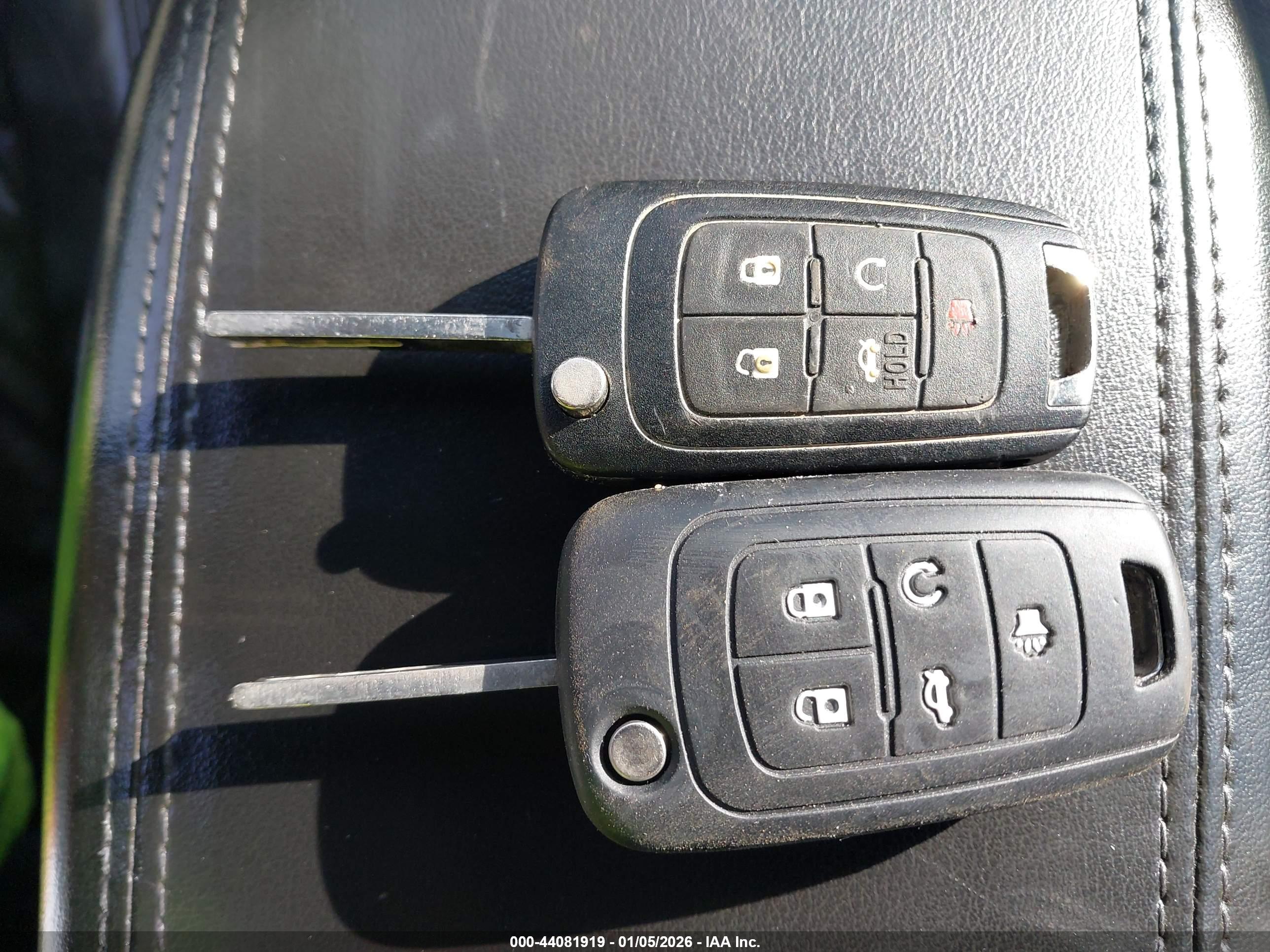 BUICK LACROSSE image 11