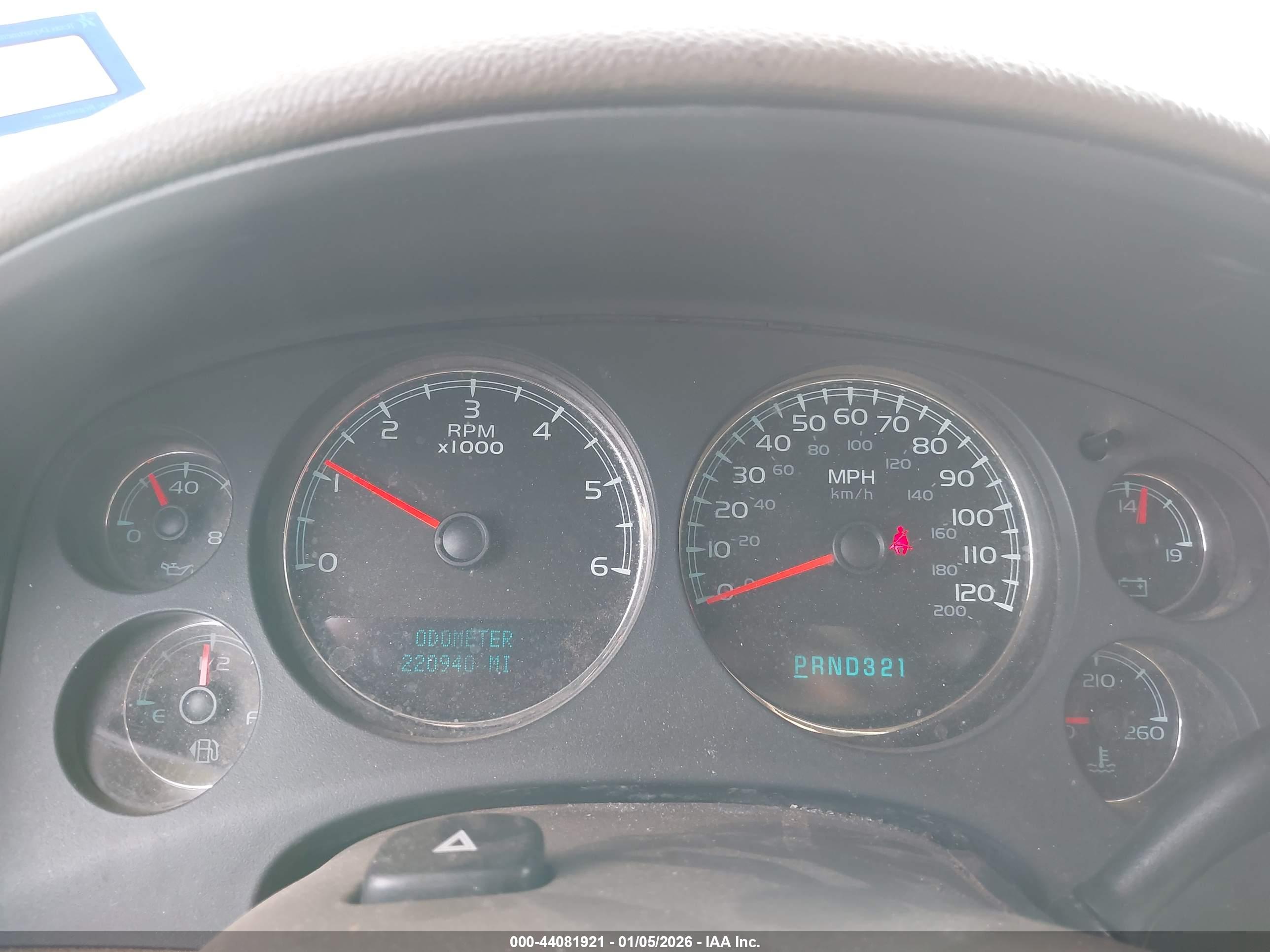 GMC YUKON image 7