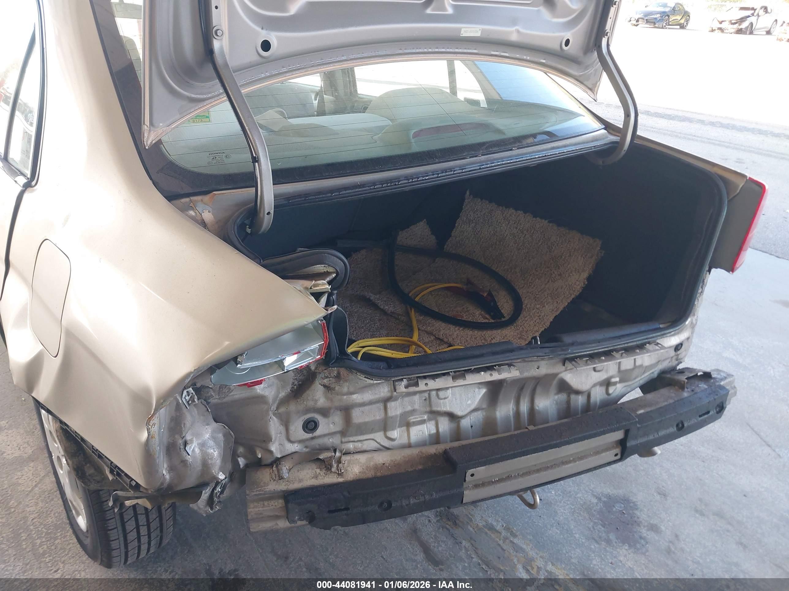 HONDA CIVIC image 6