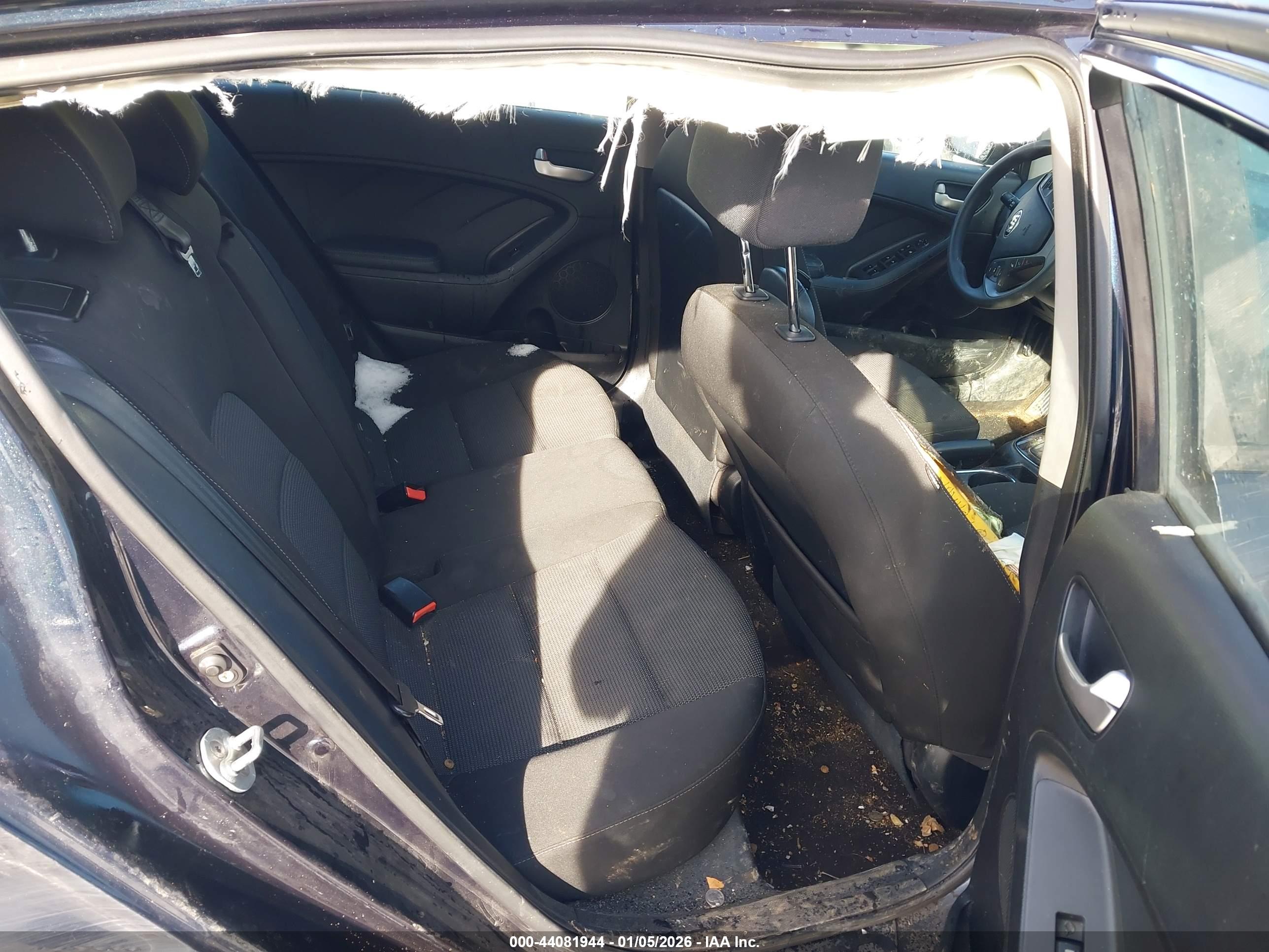 KIA FORTE image 8