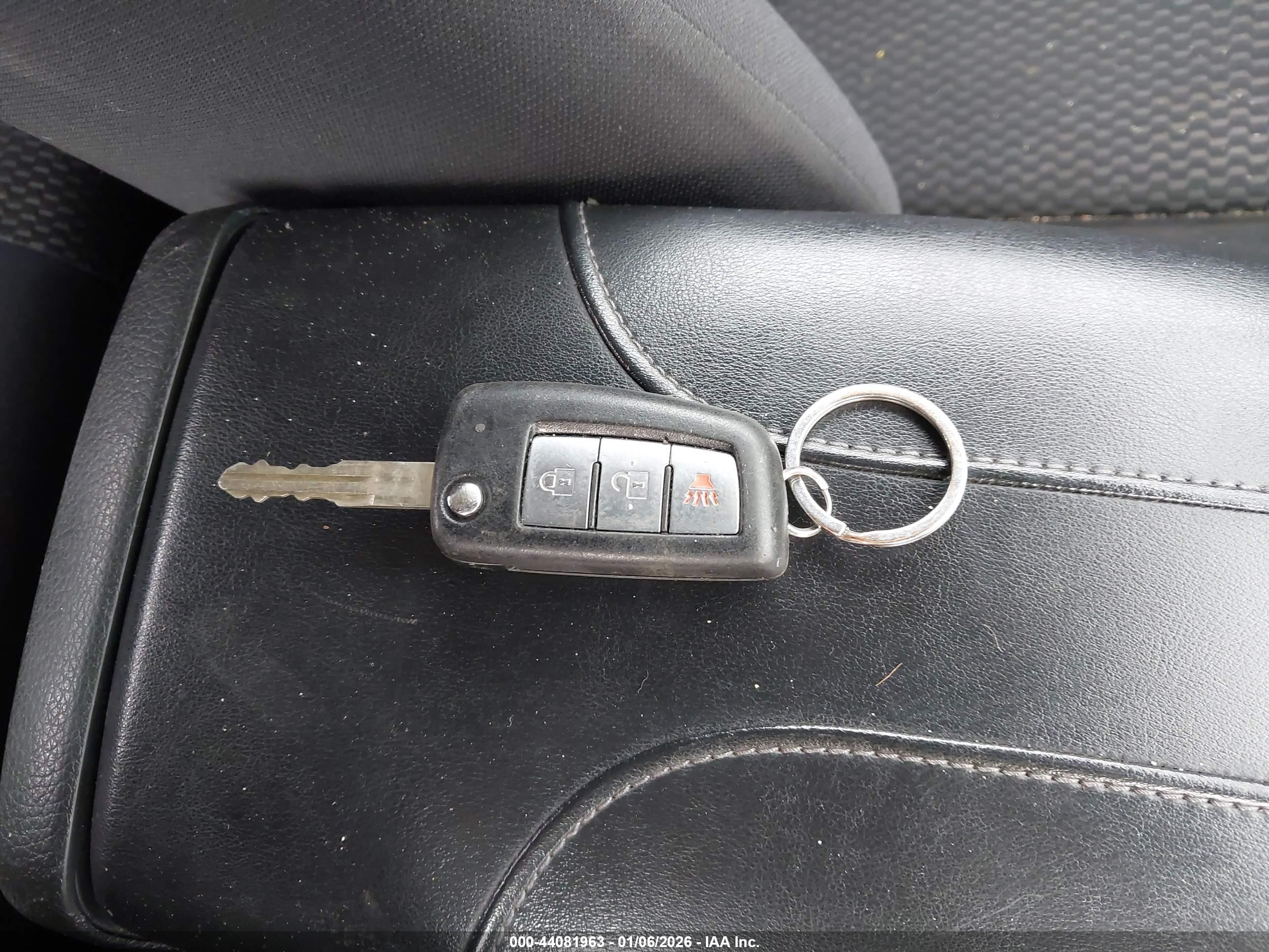 NISSAN ROGUE image 11