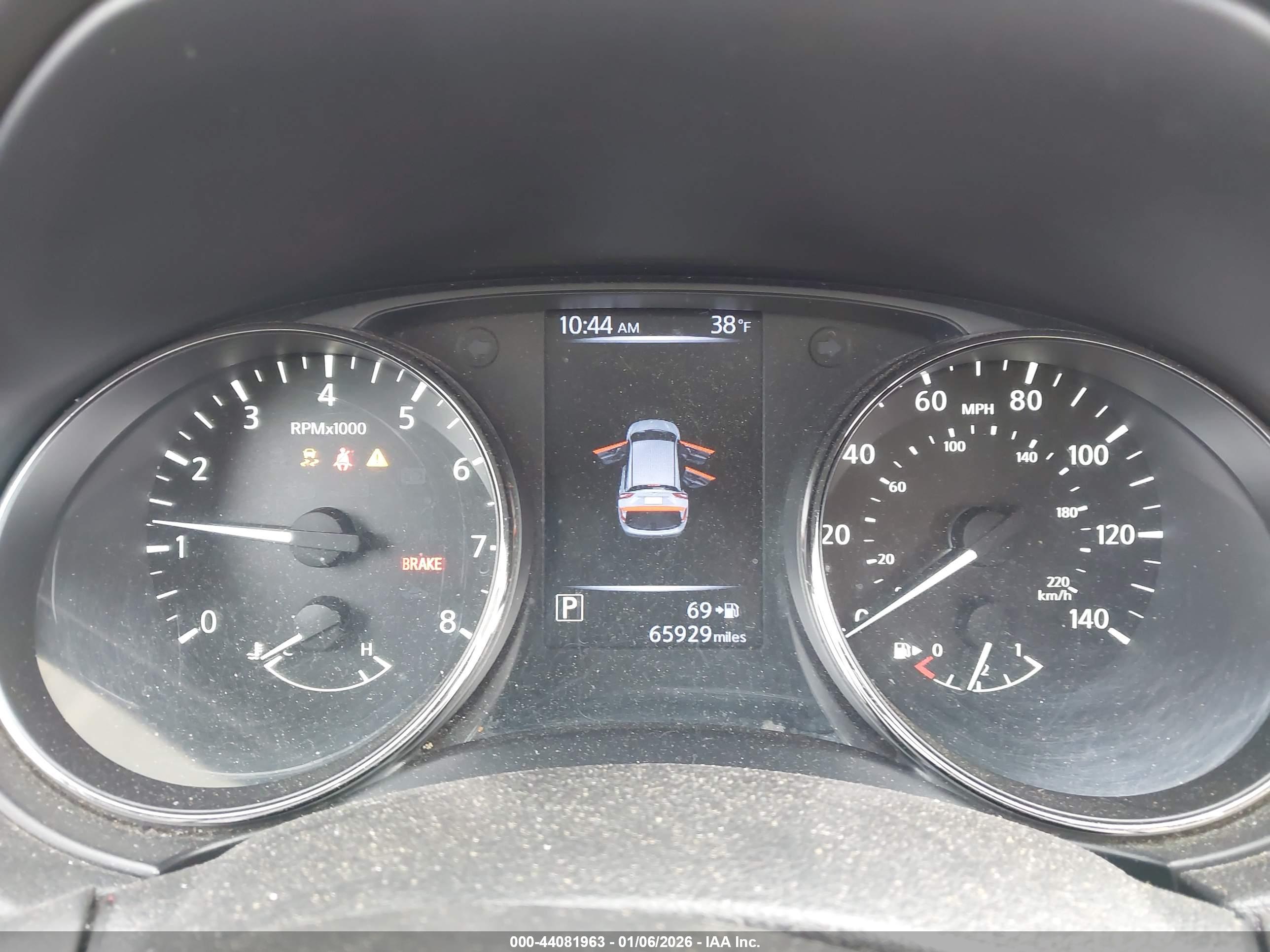 NISSAN ROGUE image 7