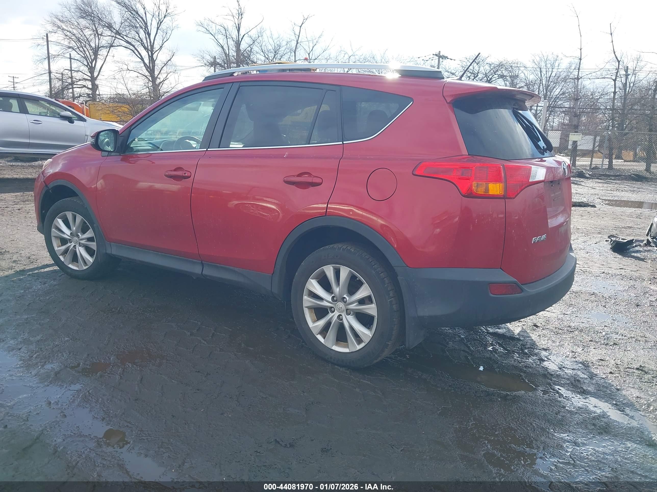 TOYOTA RAV4 image 3