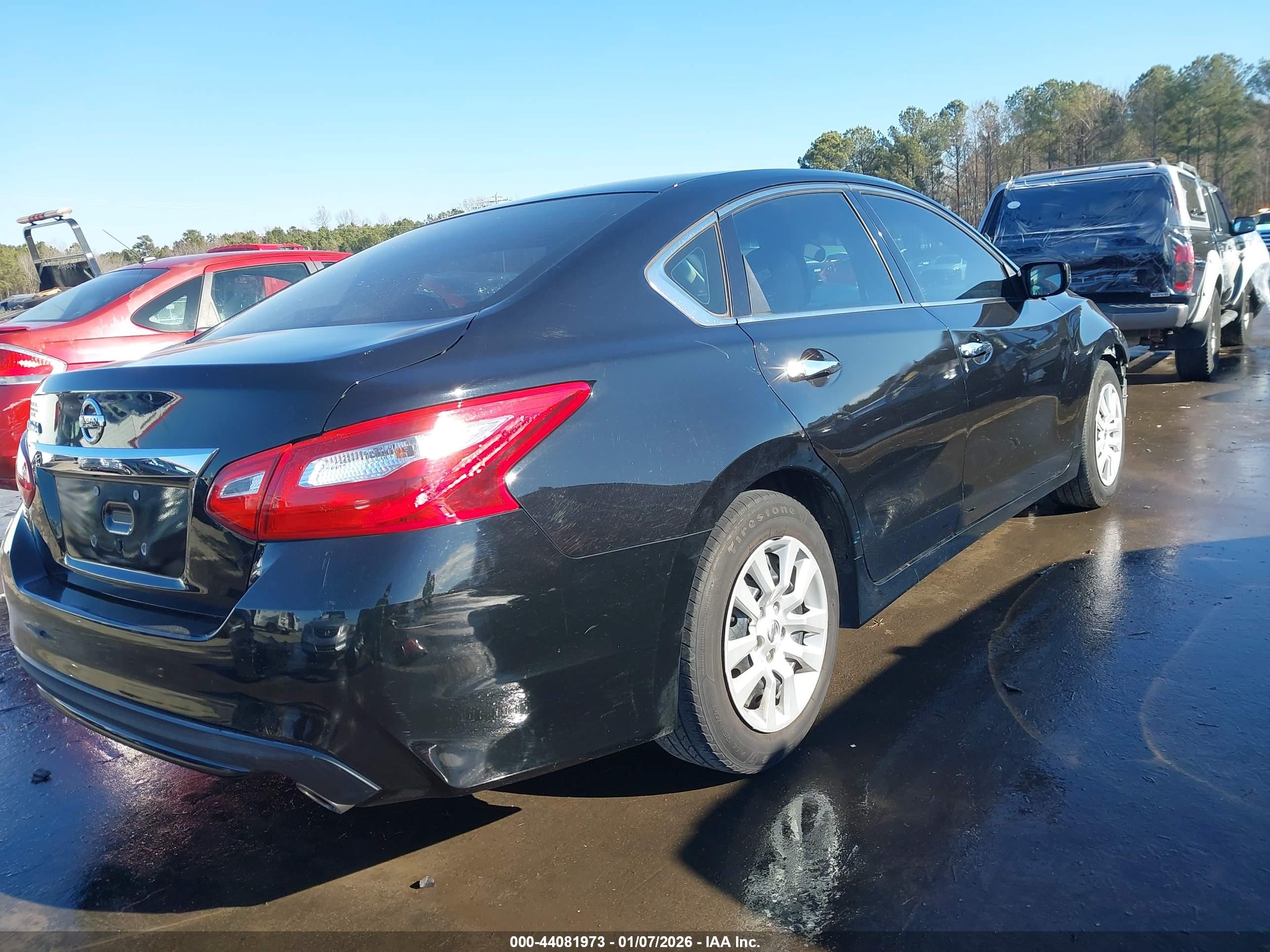 NISSAN ALTIMA image 4