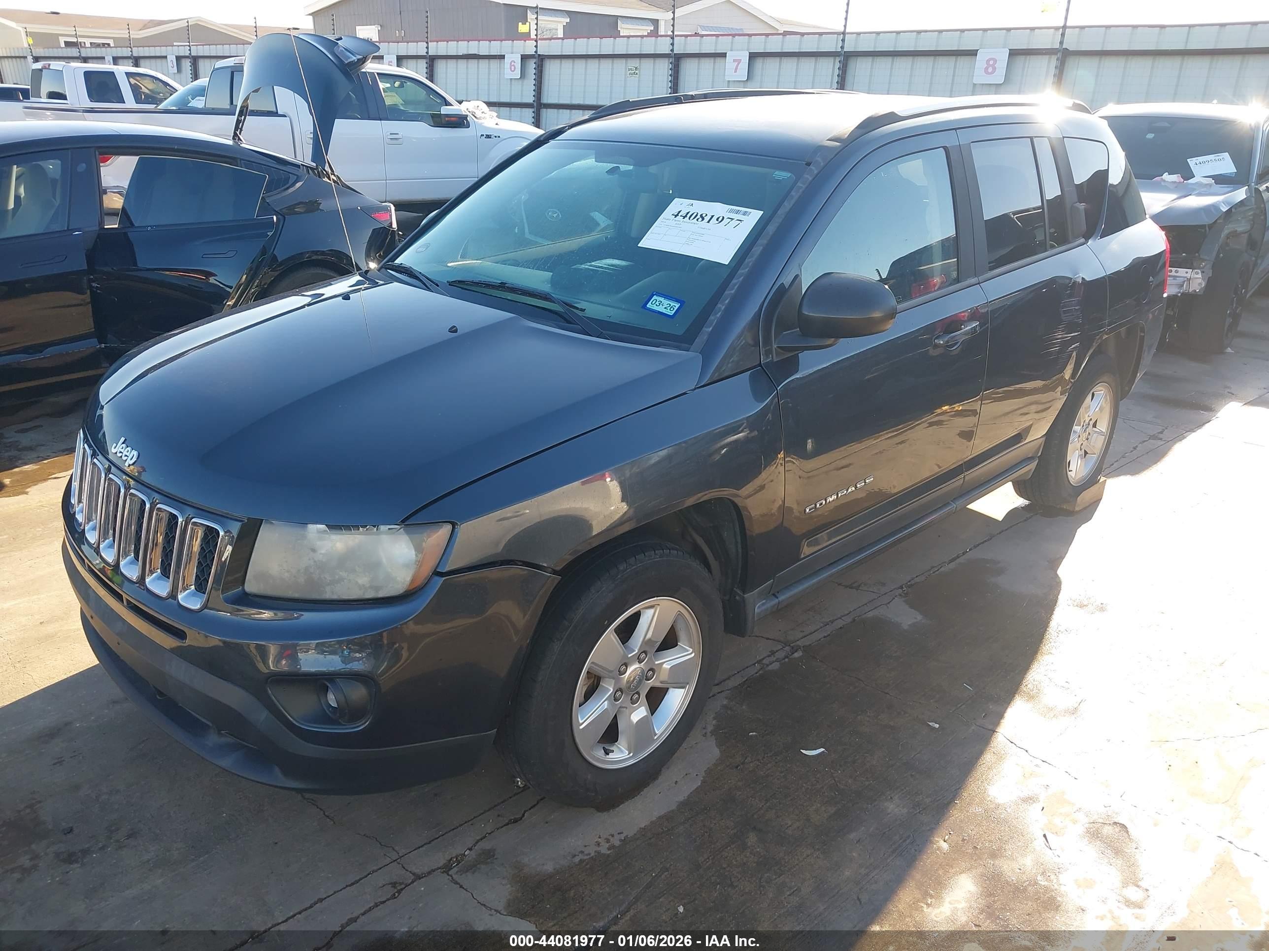 JEEP COMPASS image 2