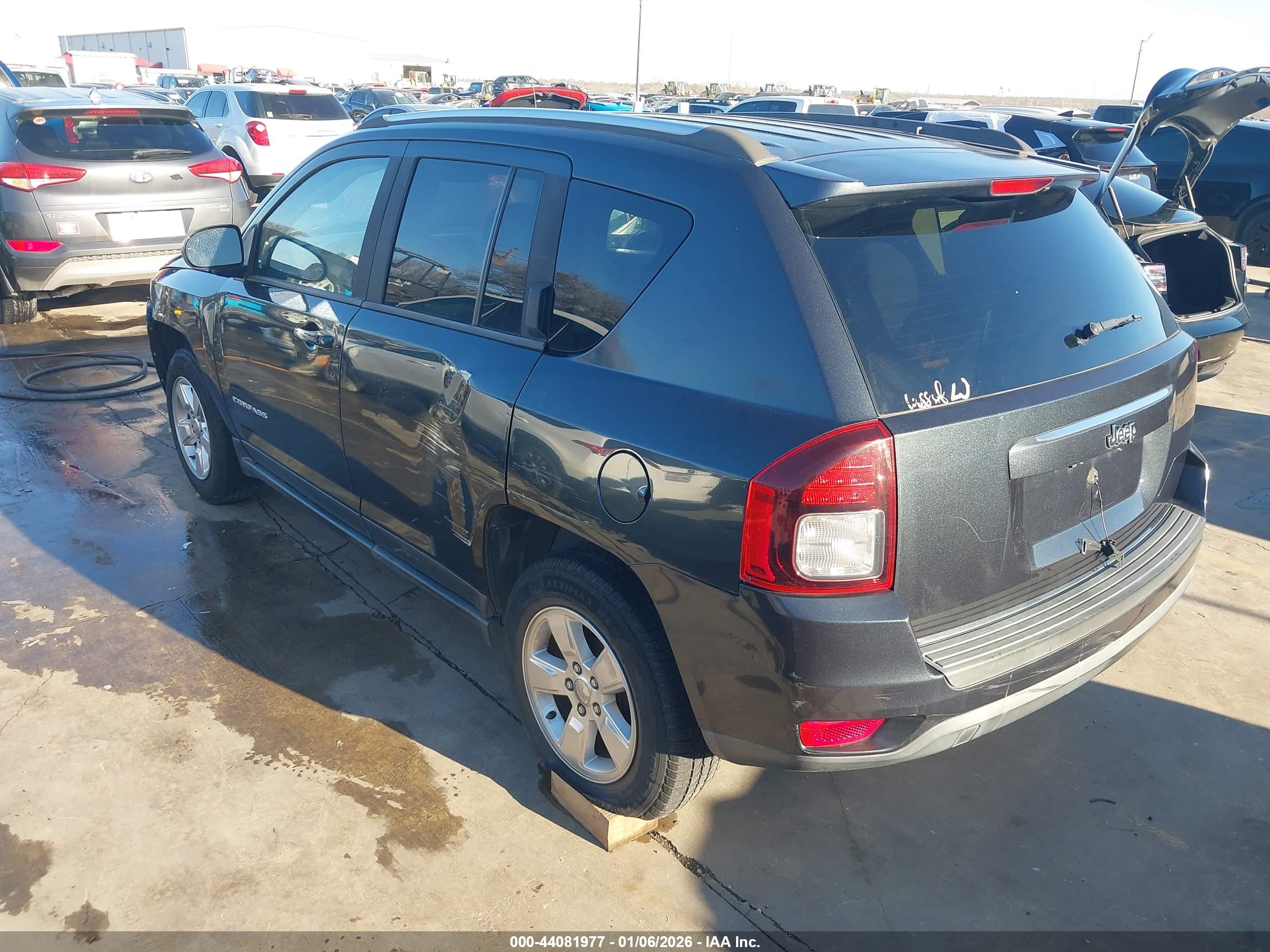 JEEP COMPASS image 3