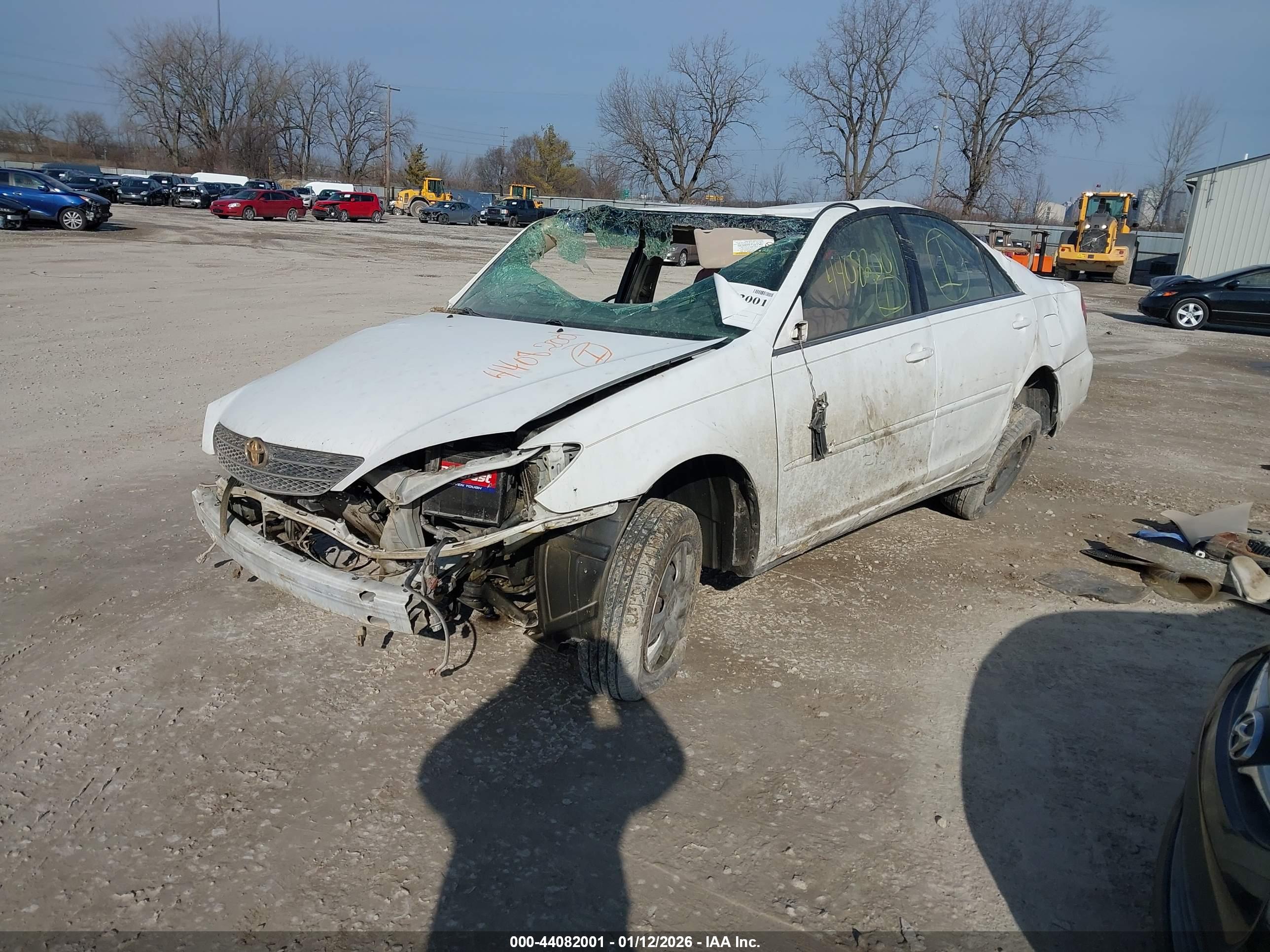 TOYOTA CAMRY image 2