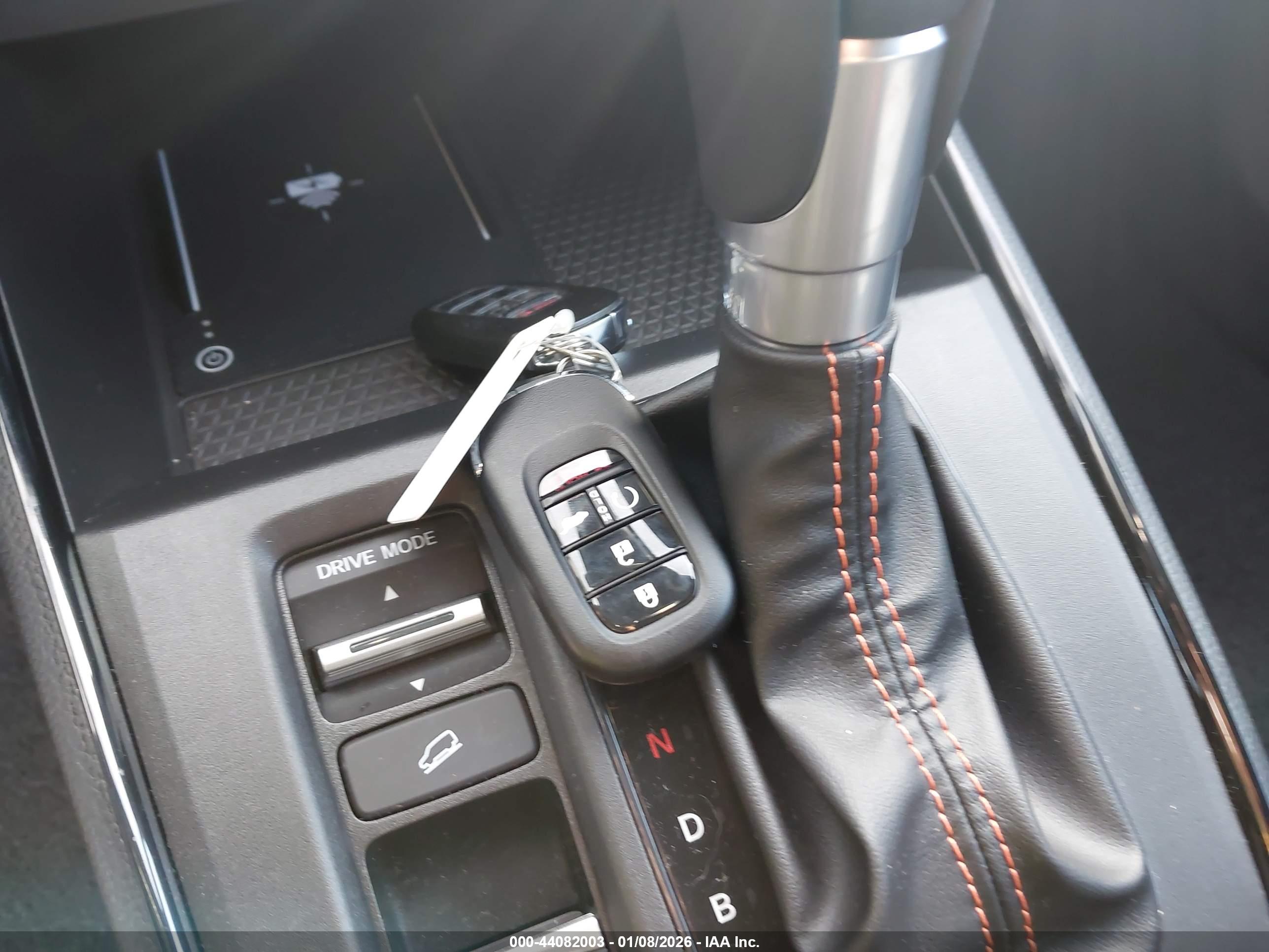 HONDA CR-V image 11