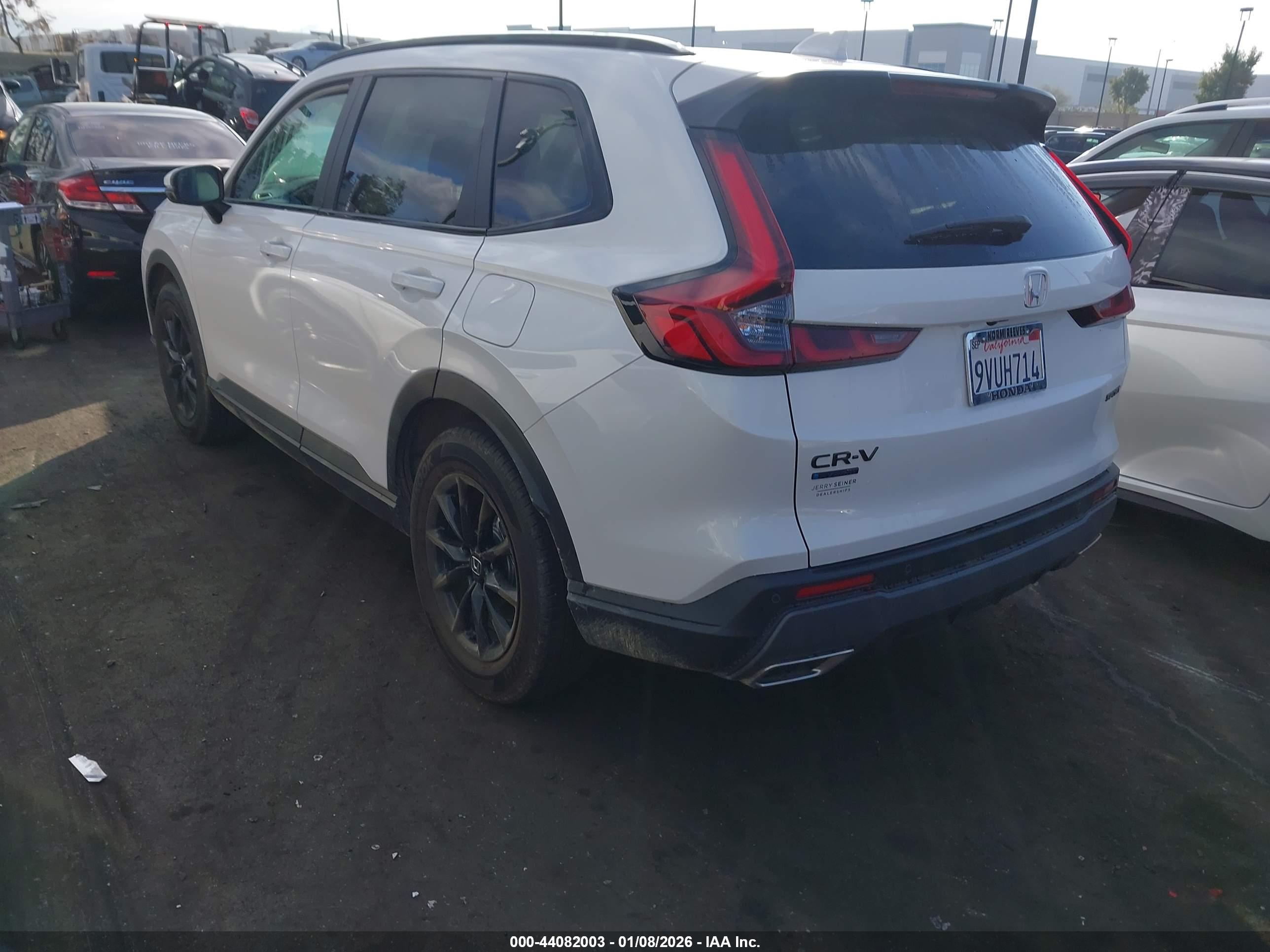 HONDA CR-V image 3