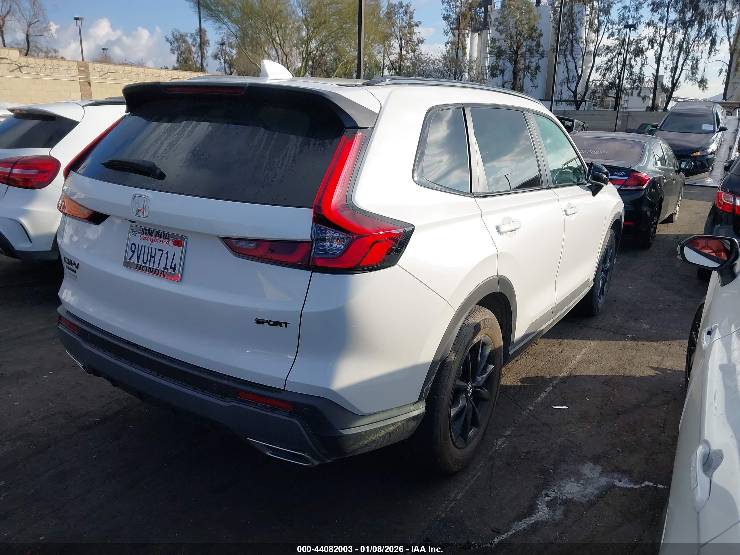 HONDA CR-V image 4