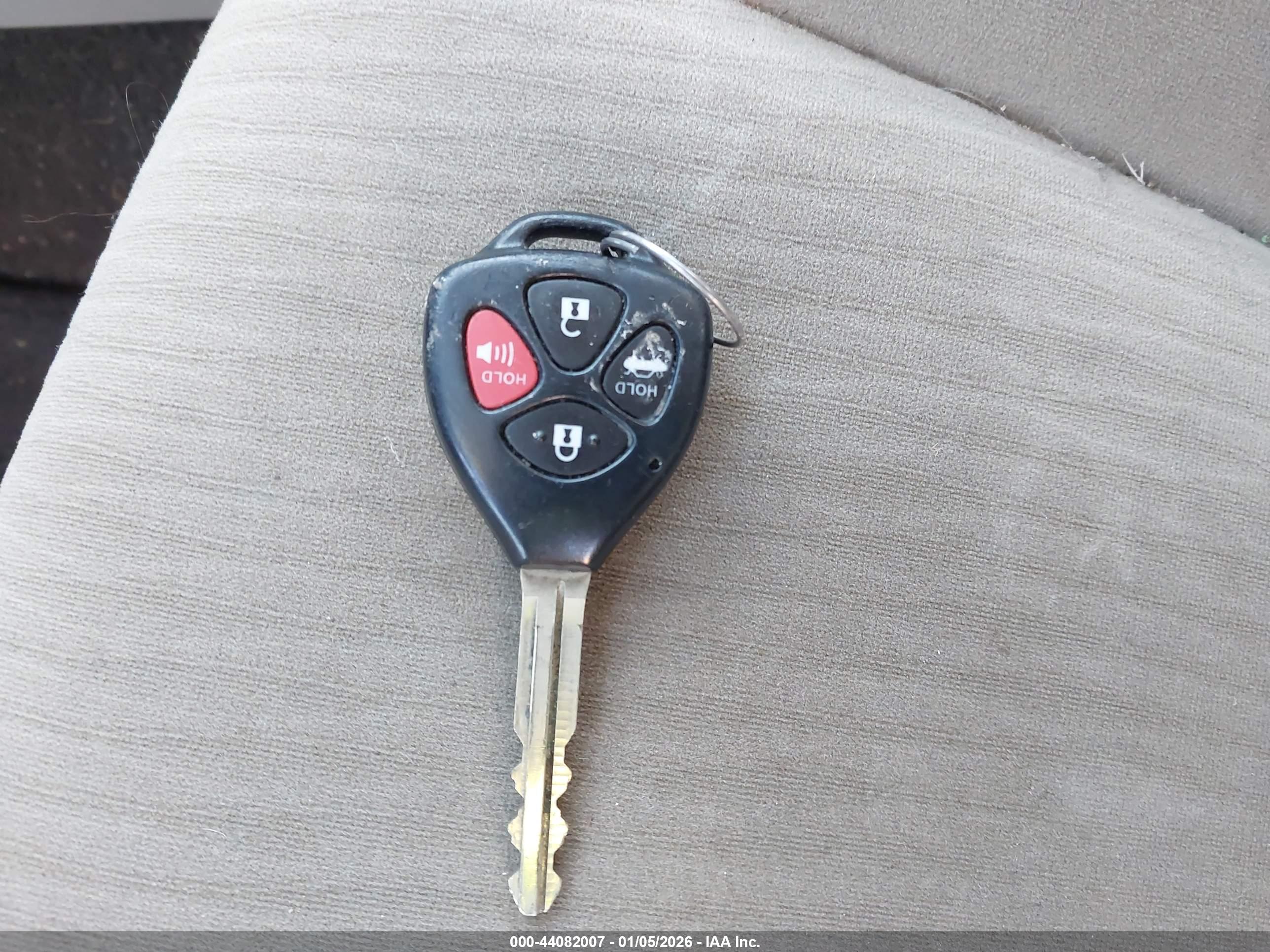 TOYOTA COROLLA image 11