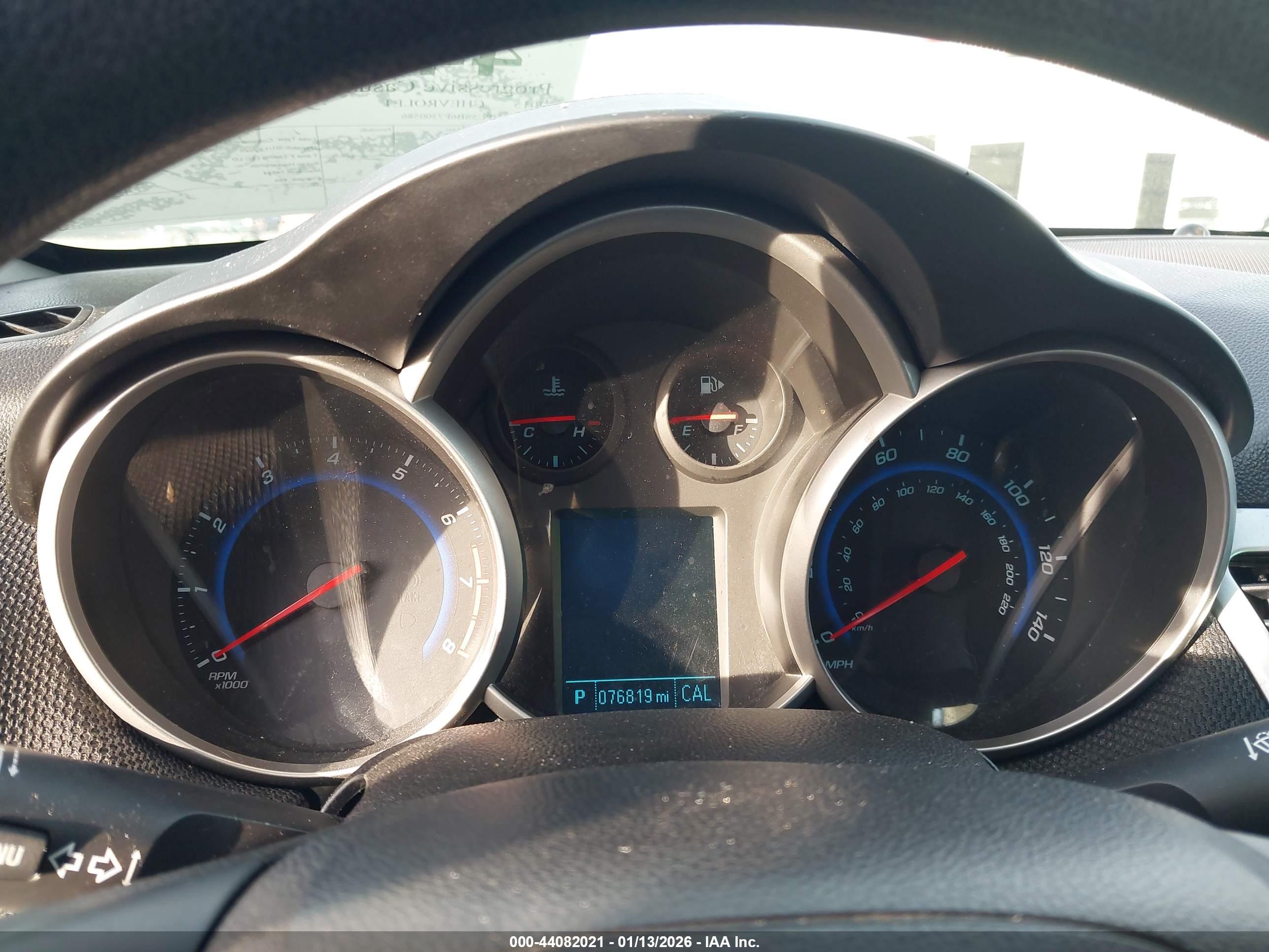 CHEVROLET CRUZE image 7