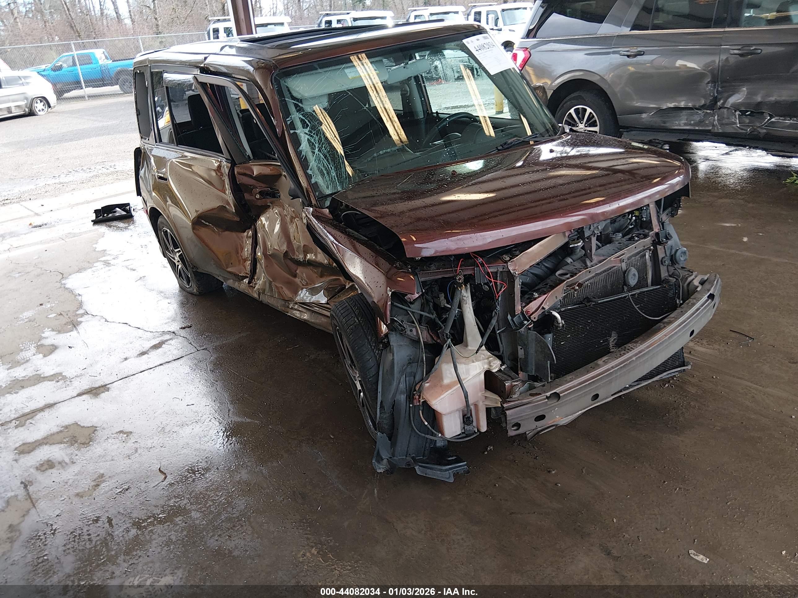 SCION XB image 6