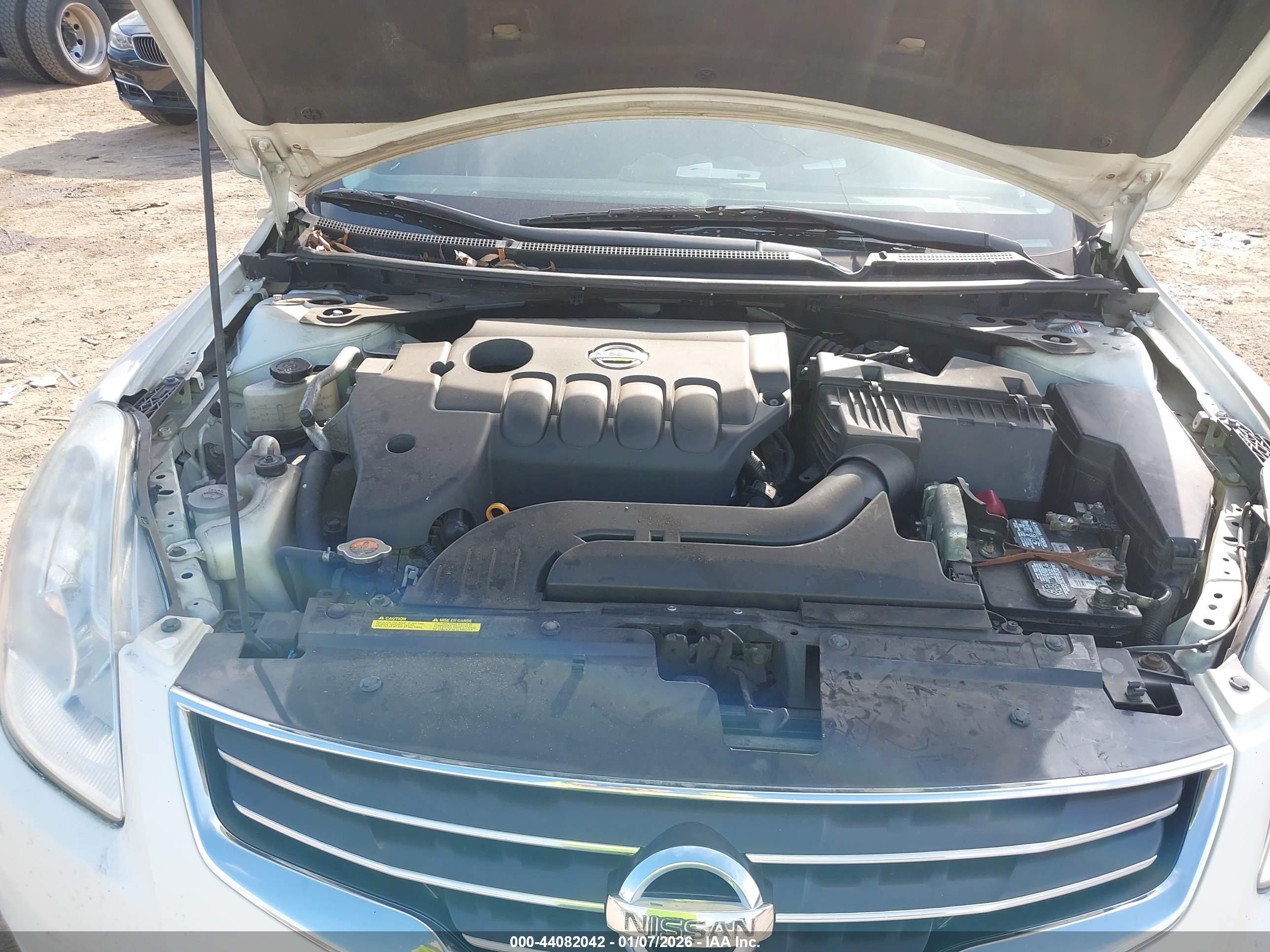 NISSAN ALTIMA image 10