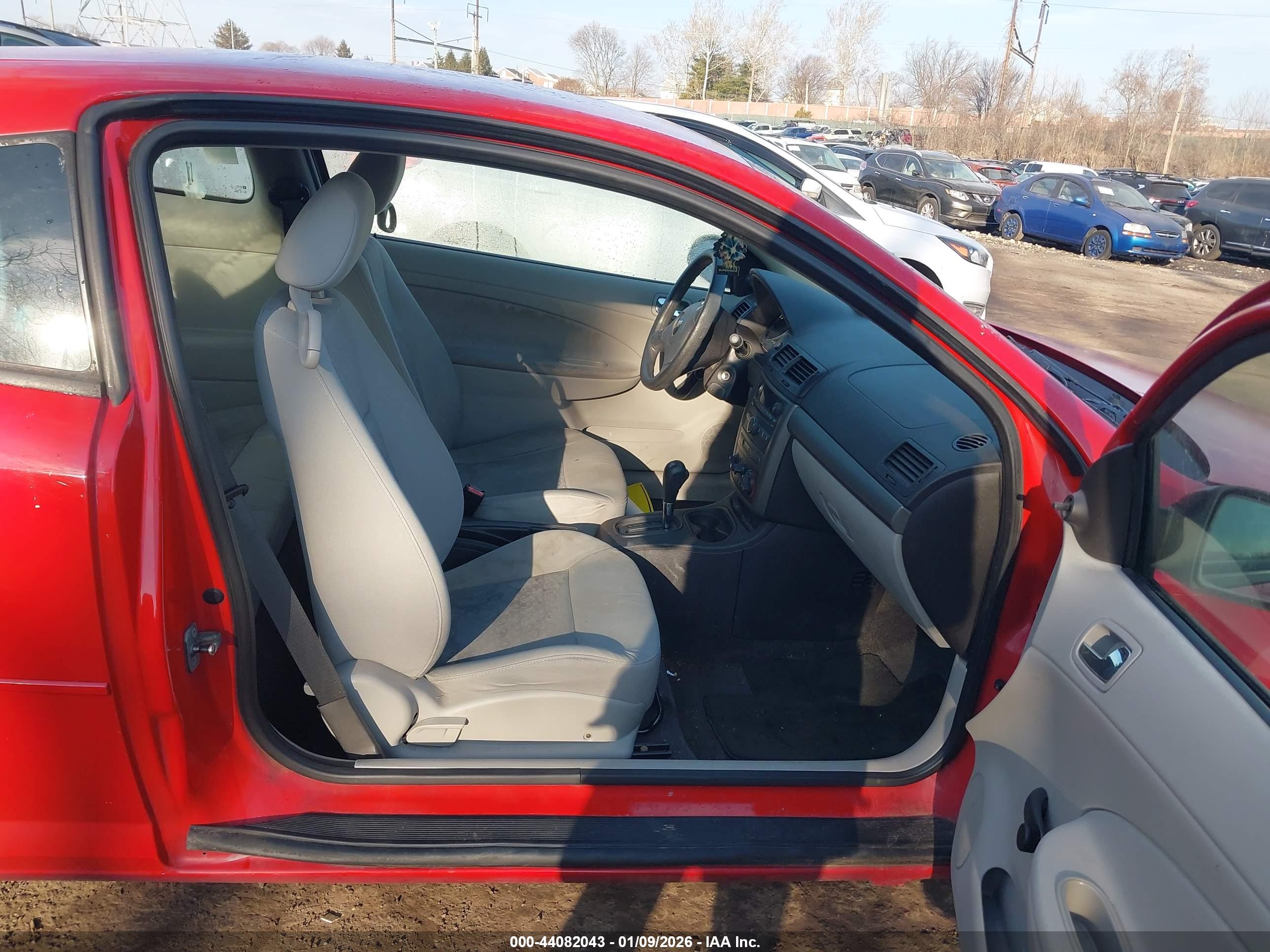 CHEVROLET COBALT image 5