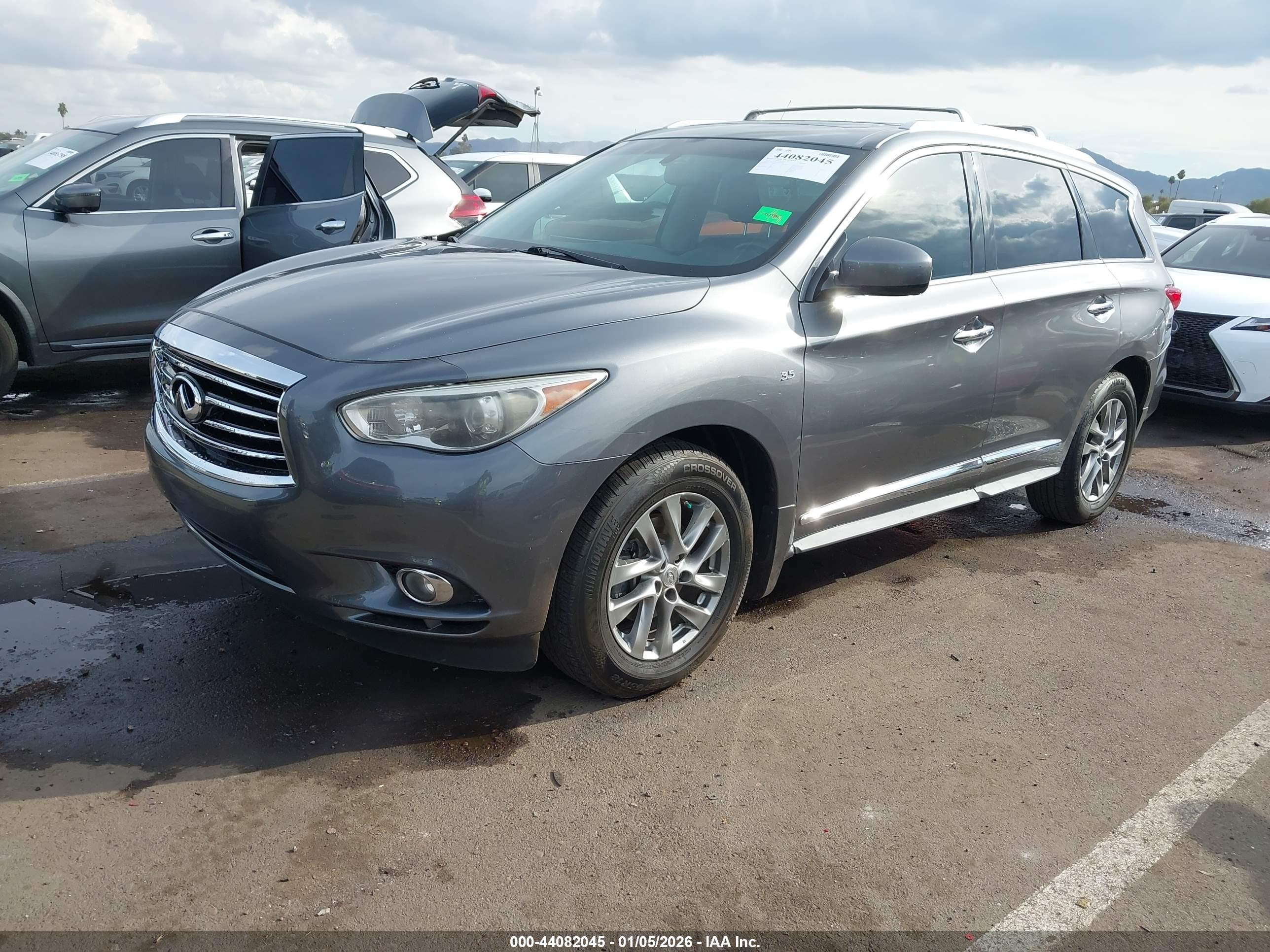 INFINITI QX60 image 2