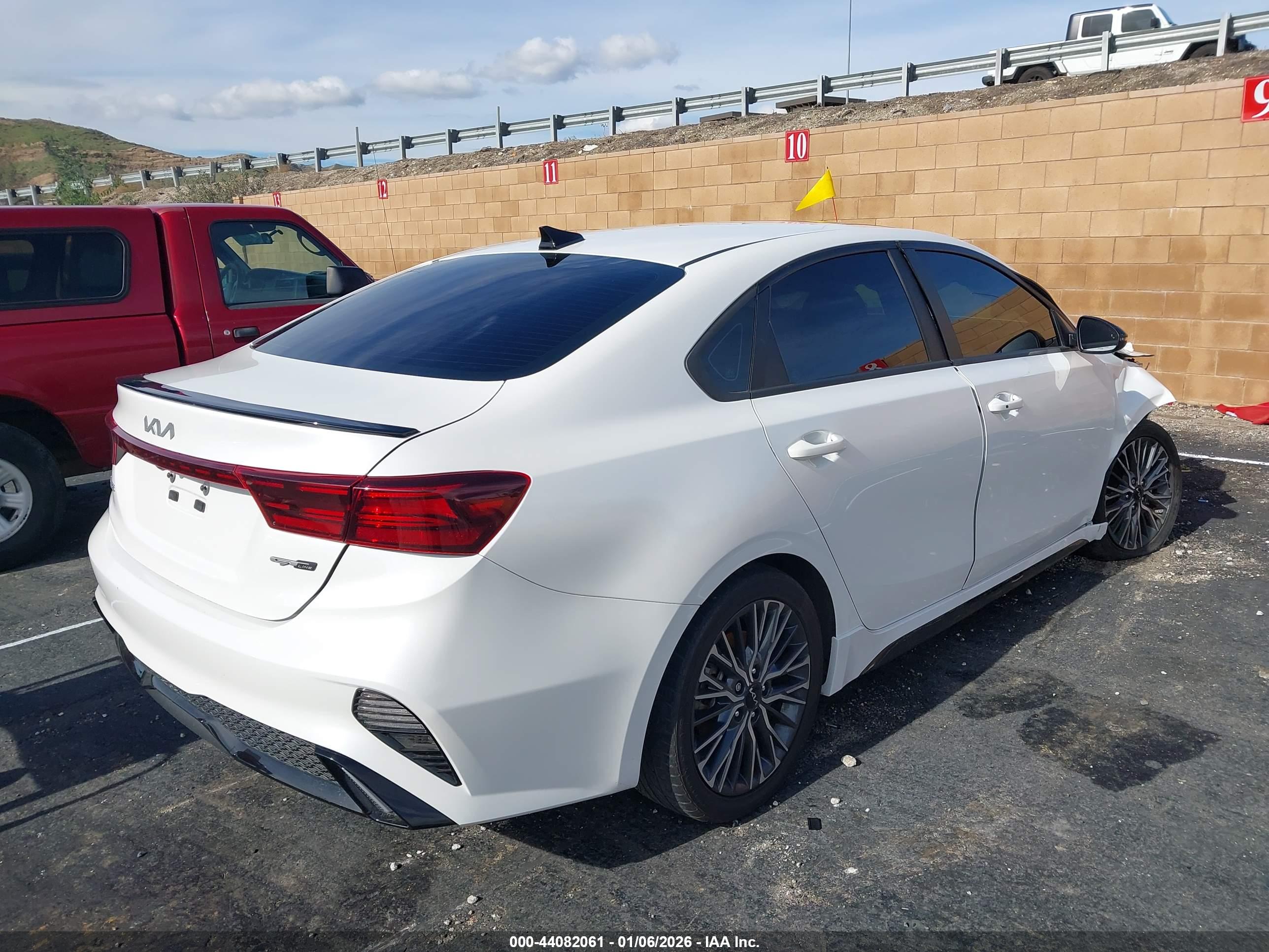KIA FORTE image 4