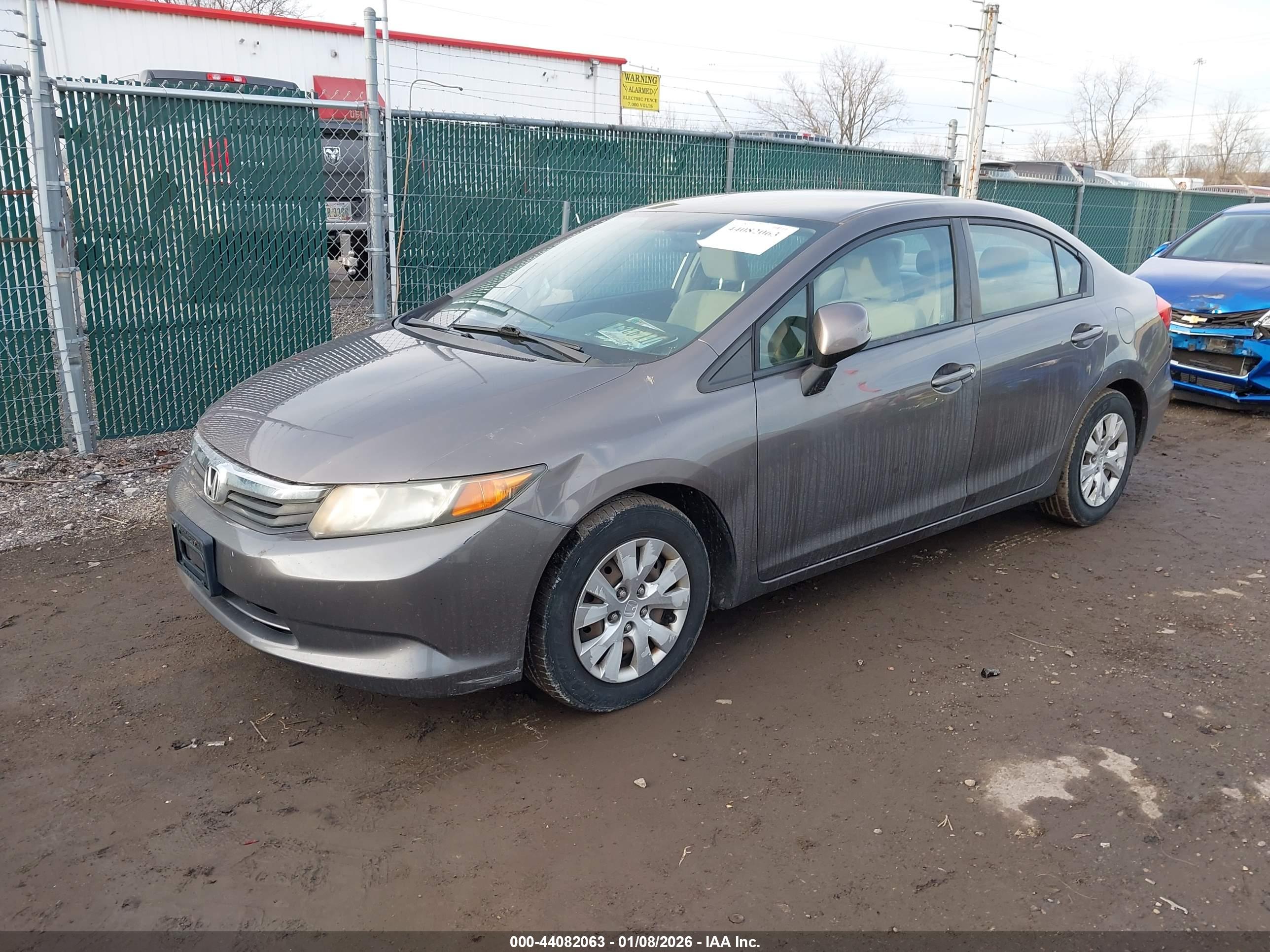 HONDA CIVIC image 2