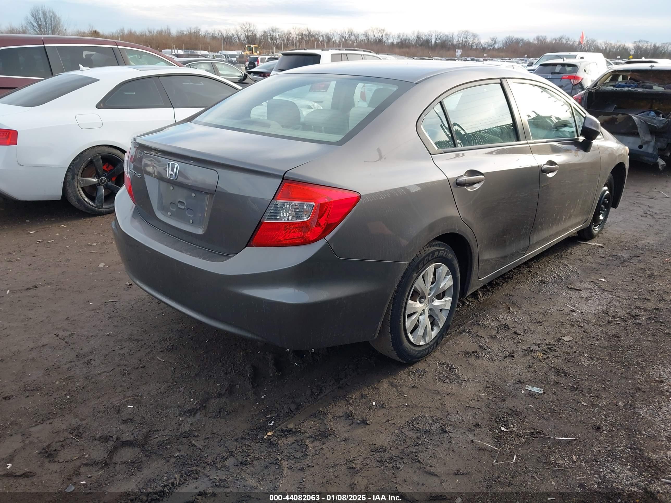 HONDA CIVIC image 4
