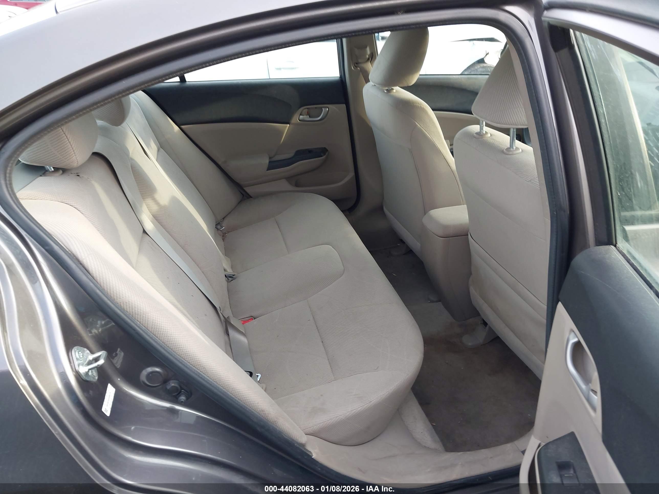 HONDA CIVIC image 8