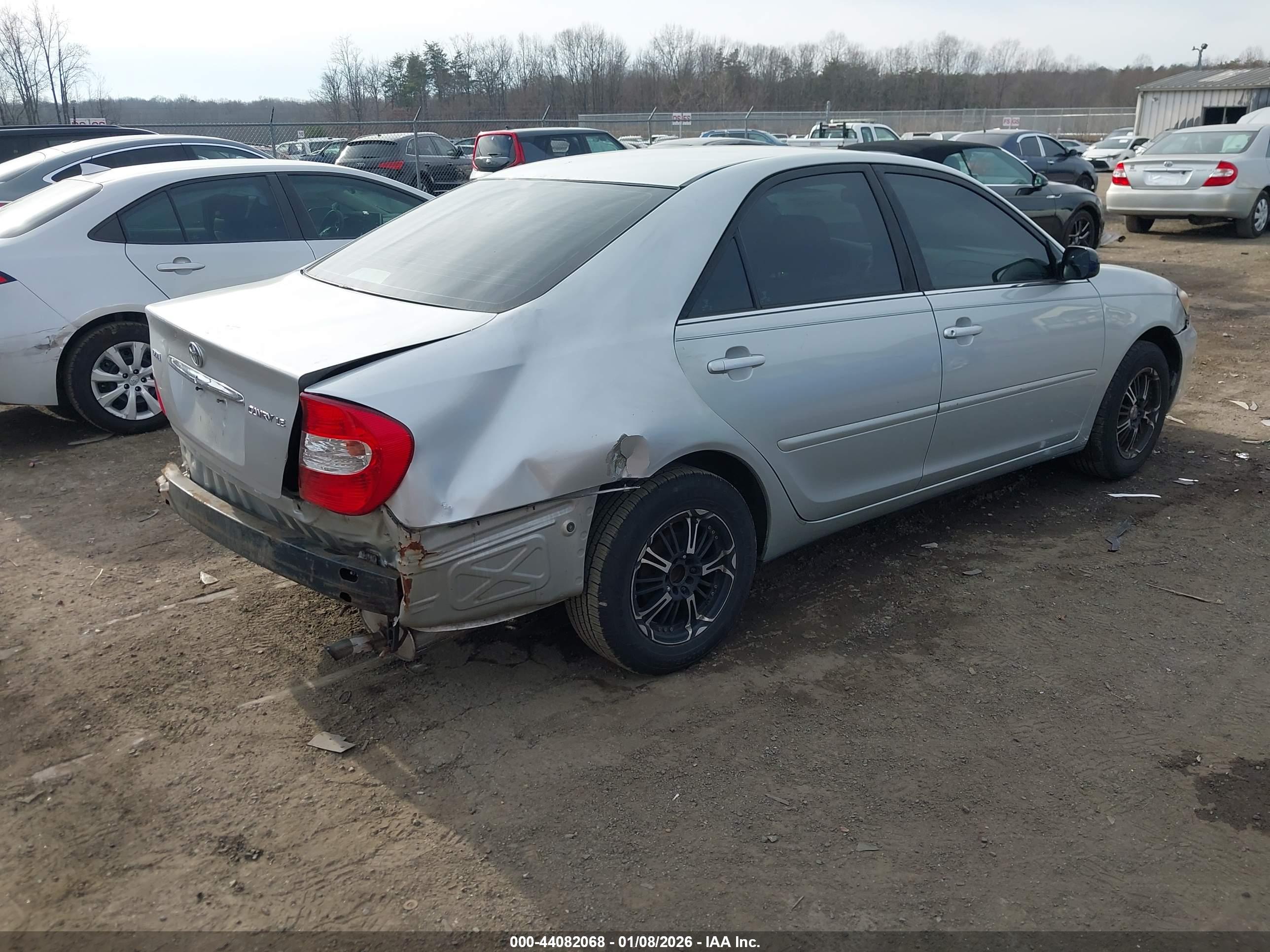 TOYOTA CAMRY image 4
