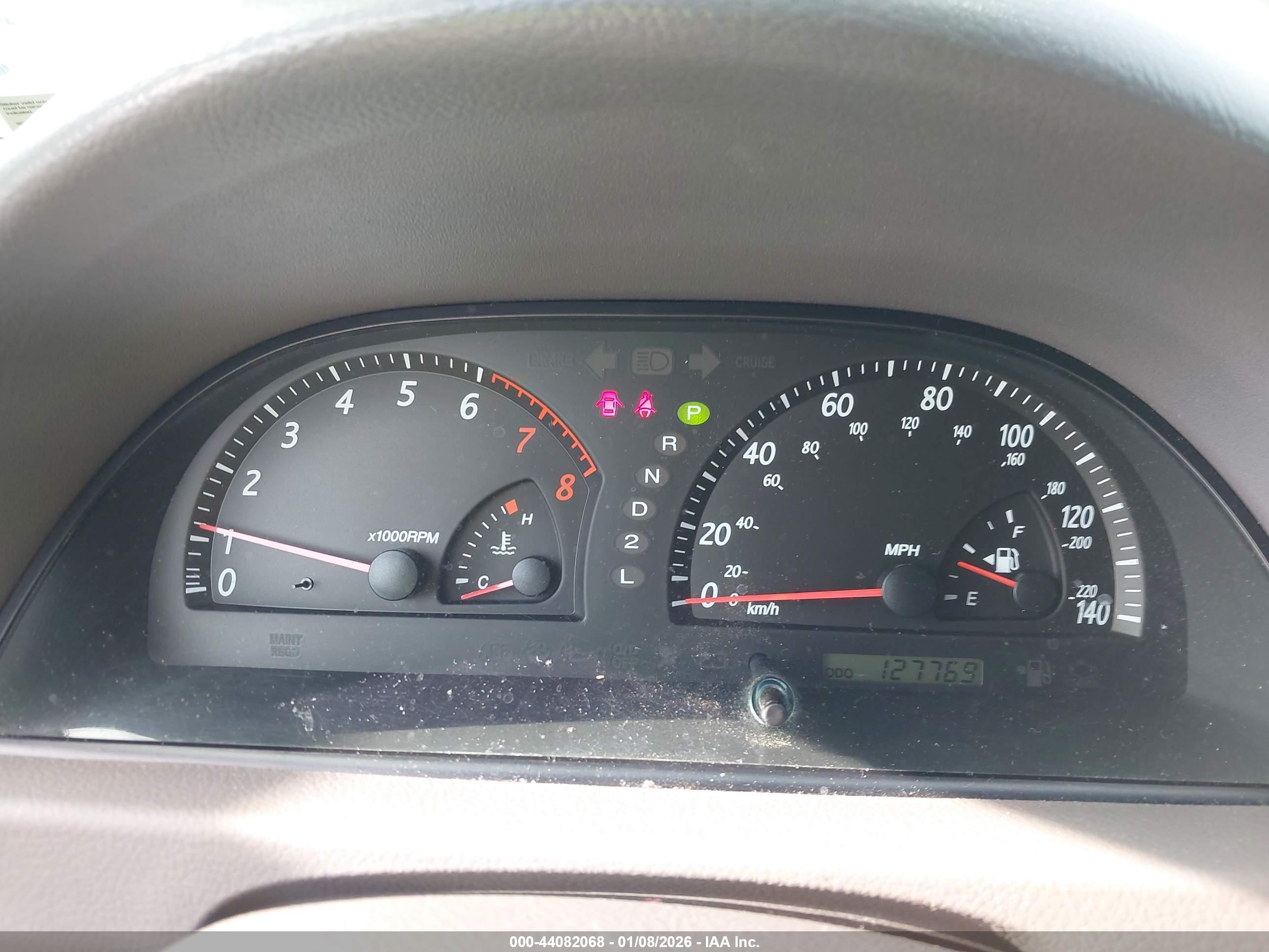 TOYOTA CAMRY image 7