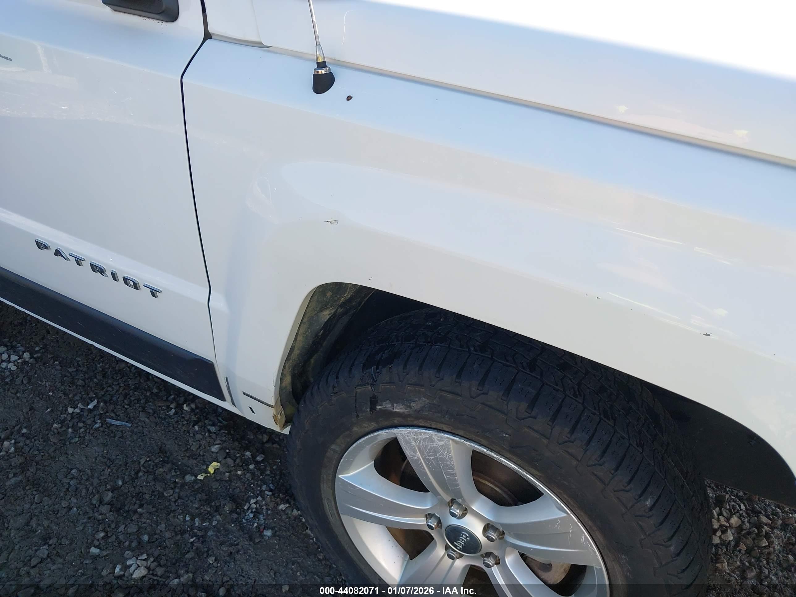 JEEP PATRIOT image 6